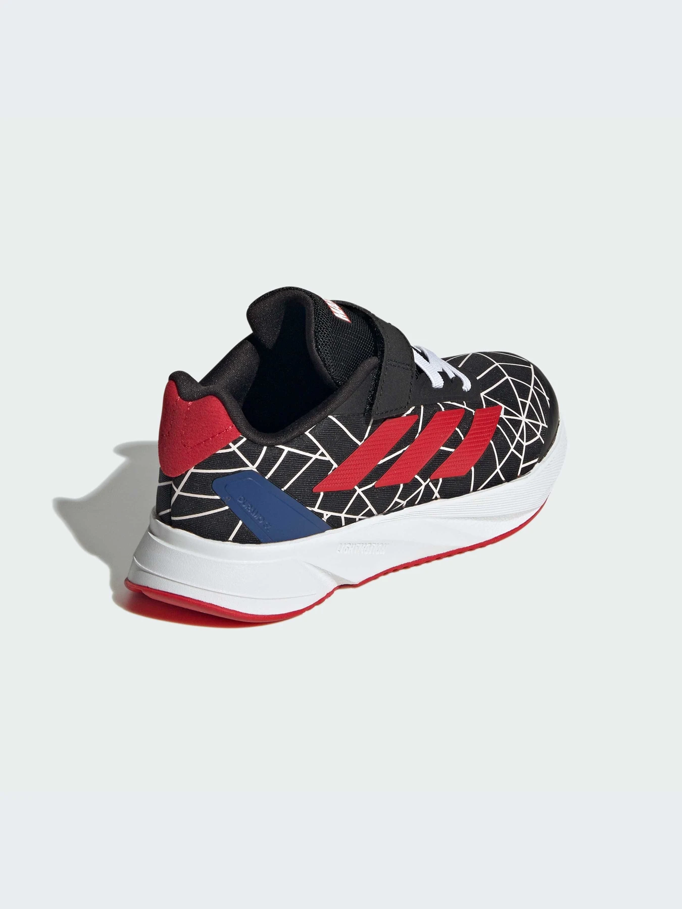 Кроссовки Adidas Marvel модель ID8048-KZ Кроссовки Adidas Marvel модель ID8048-KZ Фото