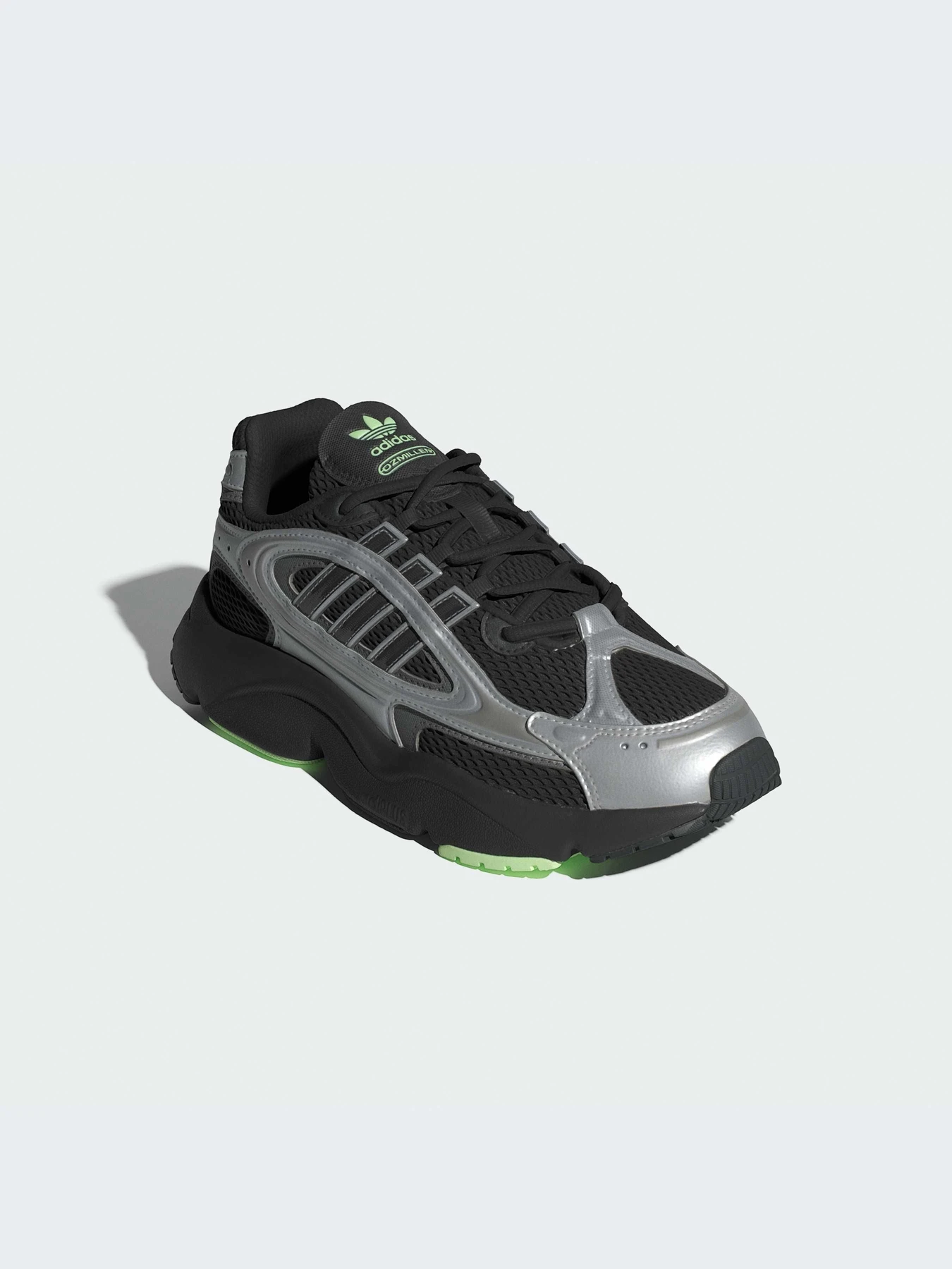 Кроссовки Adidas Ozweego модель IE5842-KZ Кроссовки Adidas Ozweego модель IE5842-KZ Фото