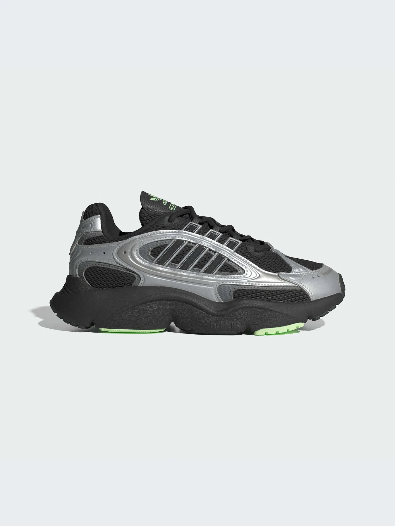 Кроссовки Adidas Ozweego модель IE5842-KZ Кроссовки Adidas Ozweego модель IE5842-KZ Фото