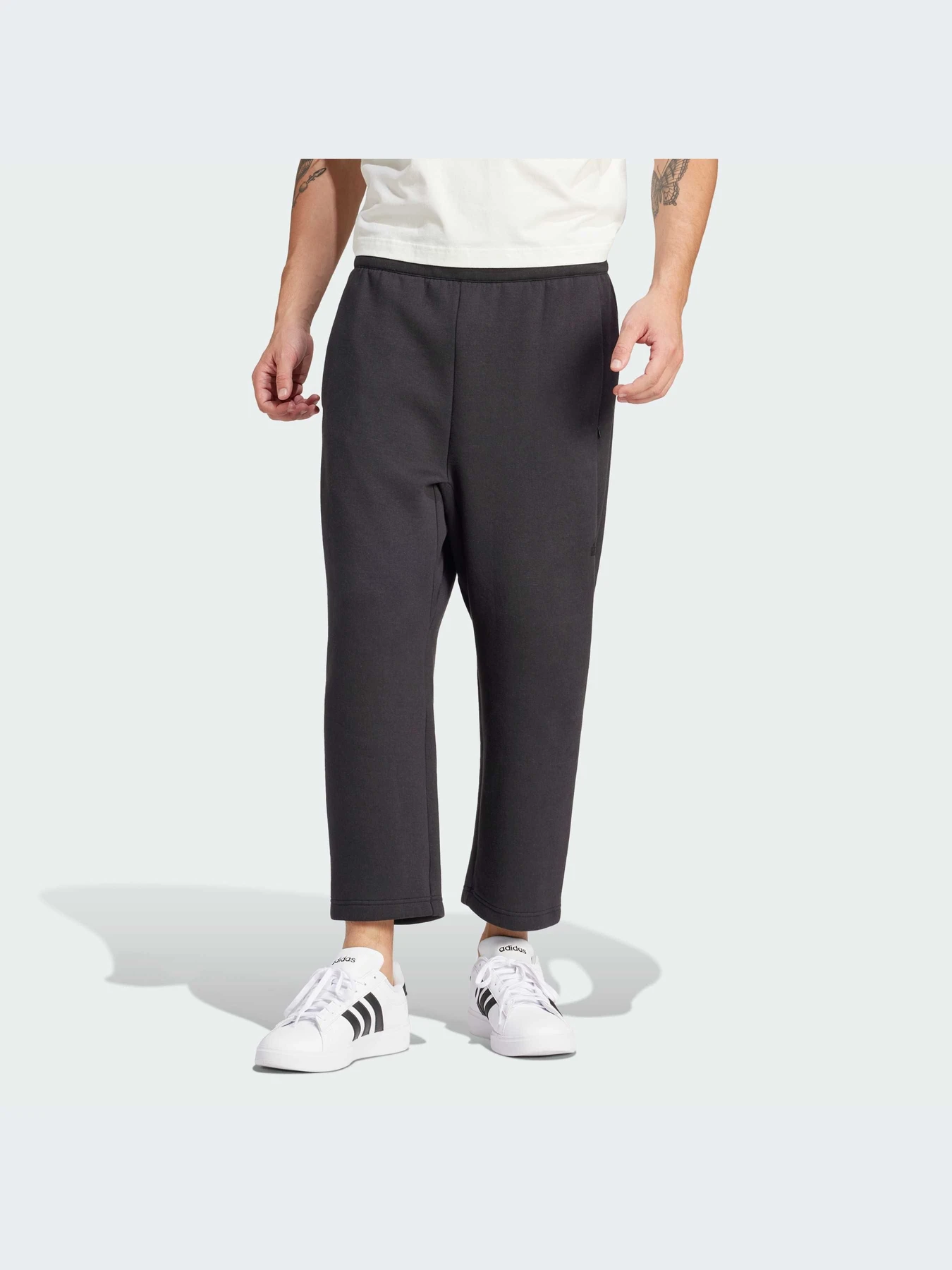 Брюки Adidas ZNE модель IR5222-KZ Брюки Adidas ZNE модель IR5222-KZ Фото