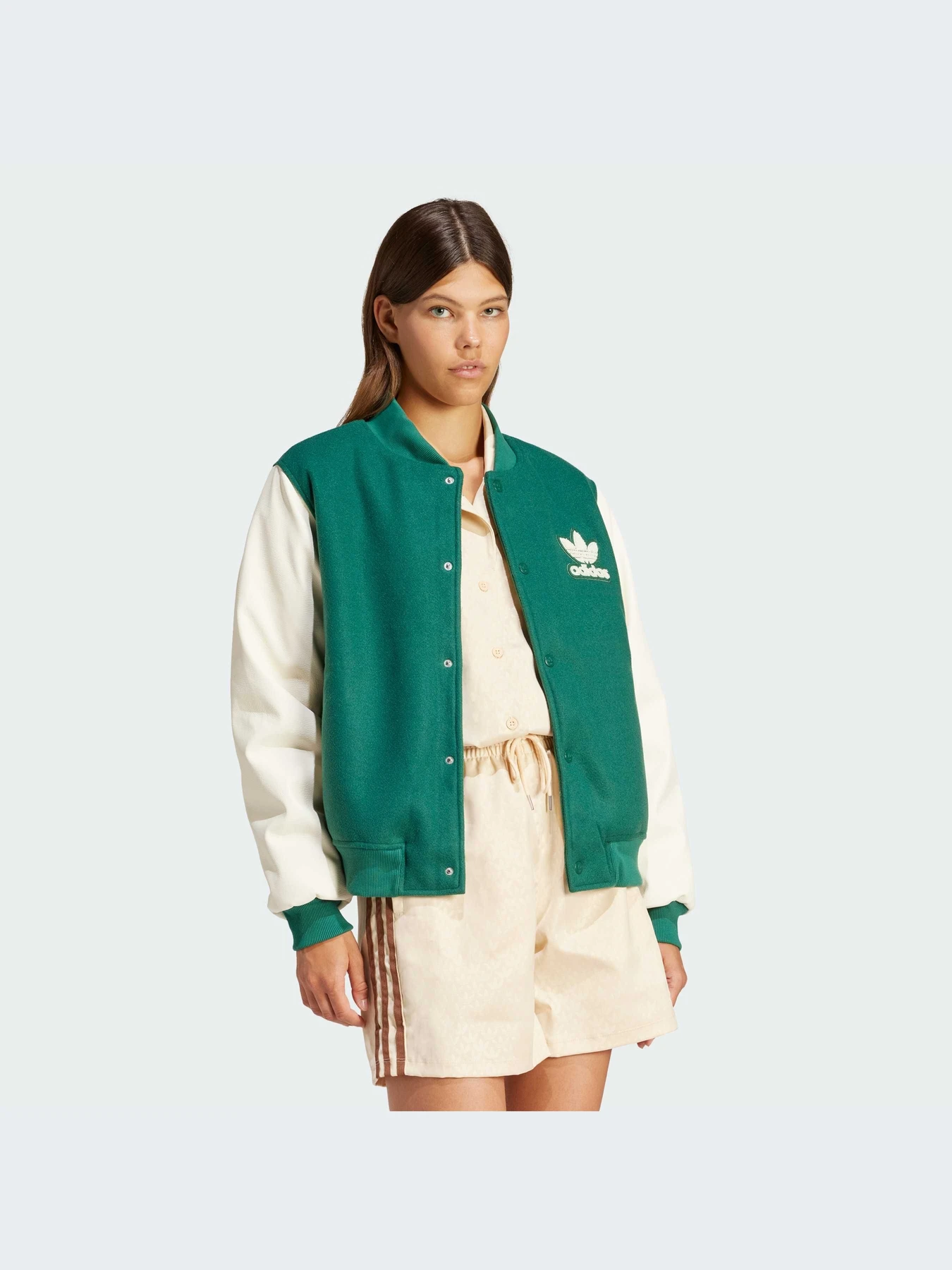 Куртки и дубленки Adidas Graphics модель IT7826-KZ Куртки и дубленки Adidas Graphics модель IT7826-KZ Фото
