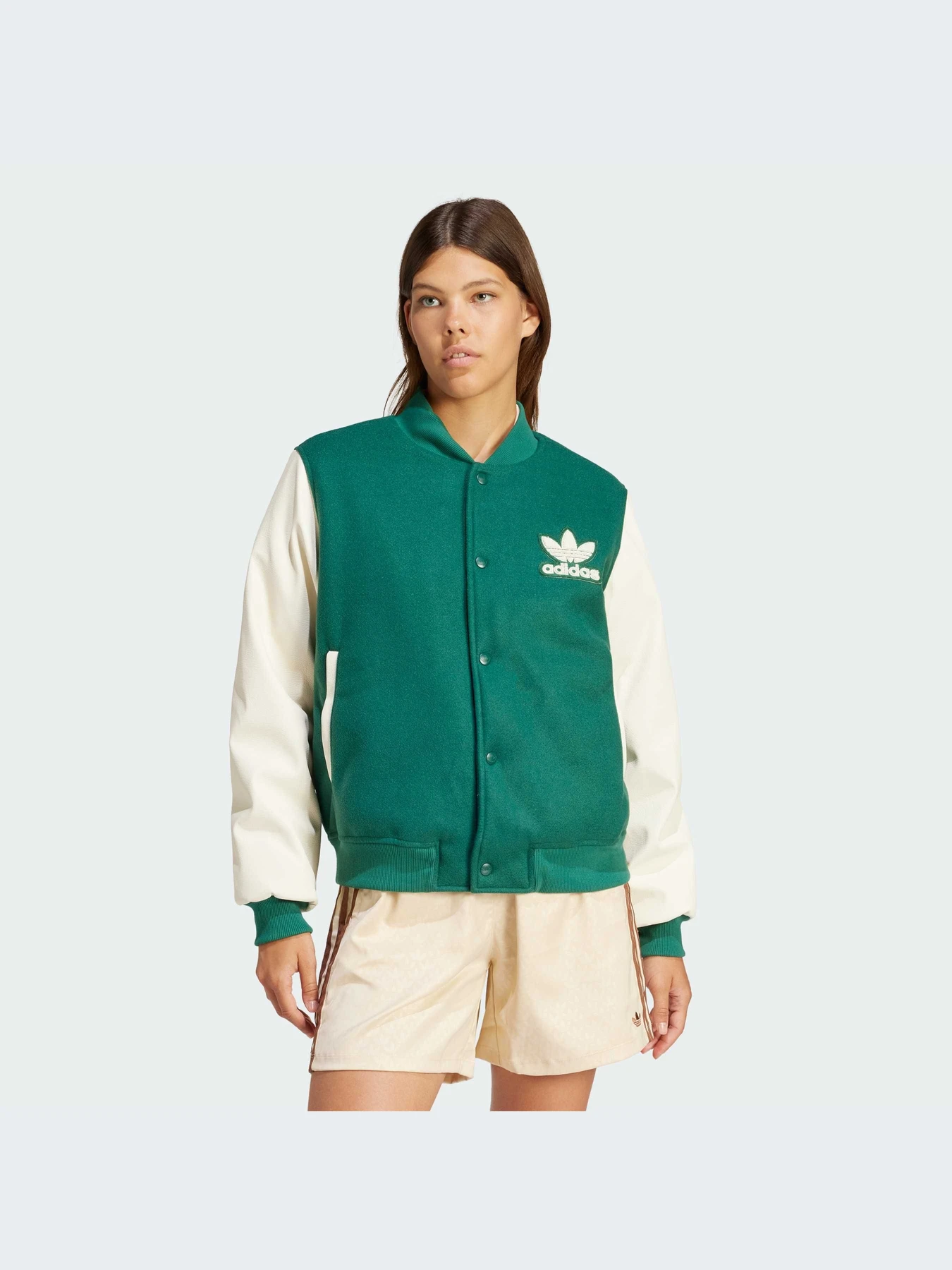 Куртки и дубленки Adidas Graphics модель IT7826-KZ Куртки и дубленки Adidas Graphics модель IT7826-KZ Фото