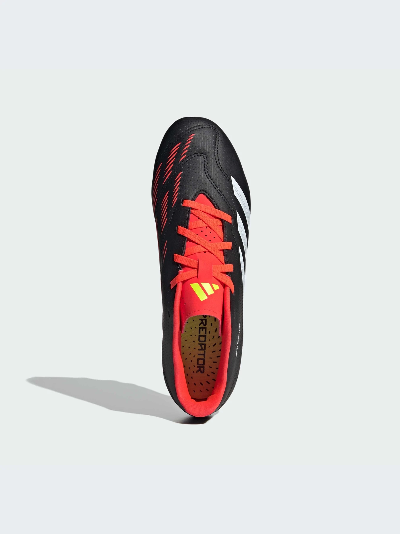 Кроссовки Adidas Predator модель IG7760-KZ Кроссовки Adidas Predator модель IG7760-KZ Фото