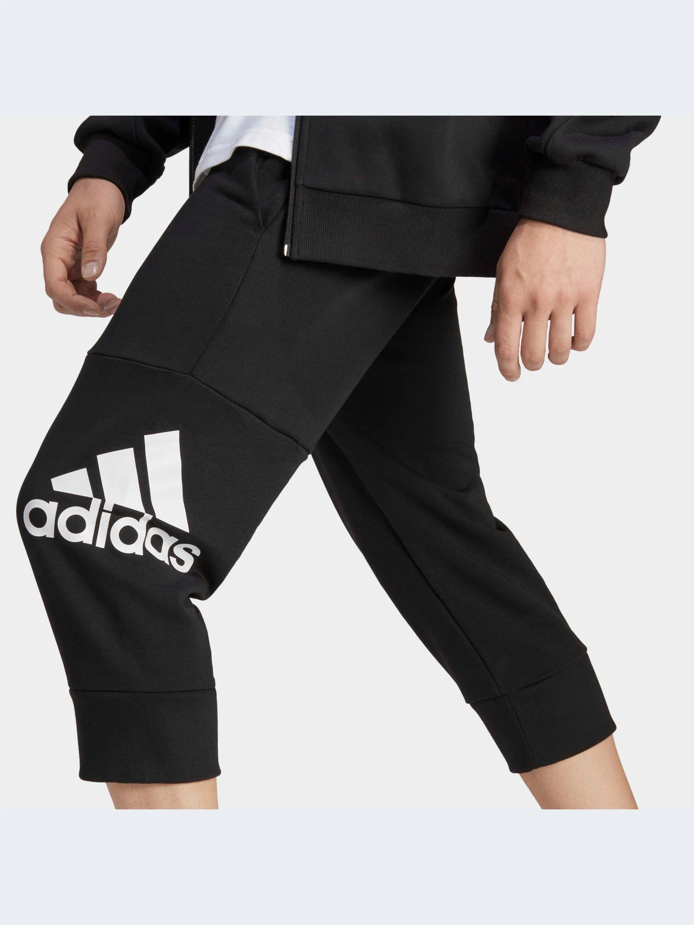 Шорты Adidas модель HA4350-KZ Шорты Adidas модель HA4350-KZ Фото