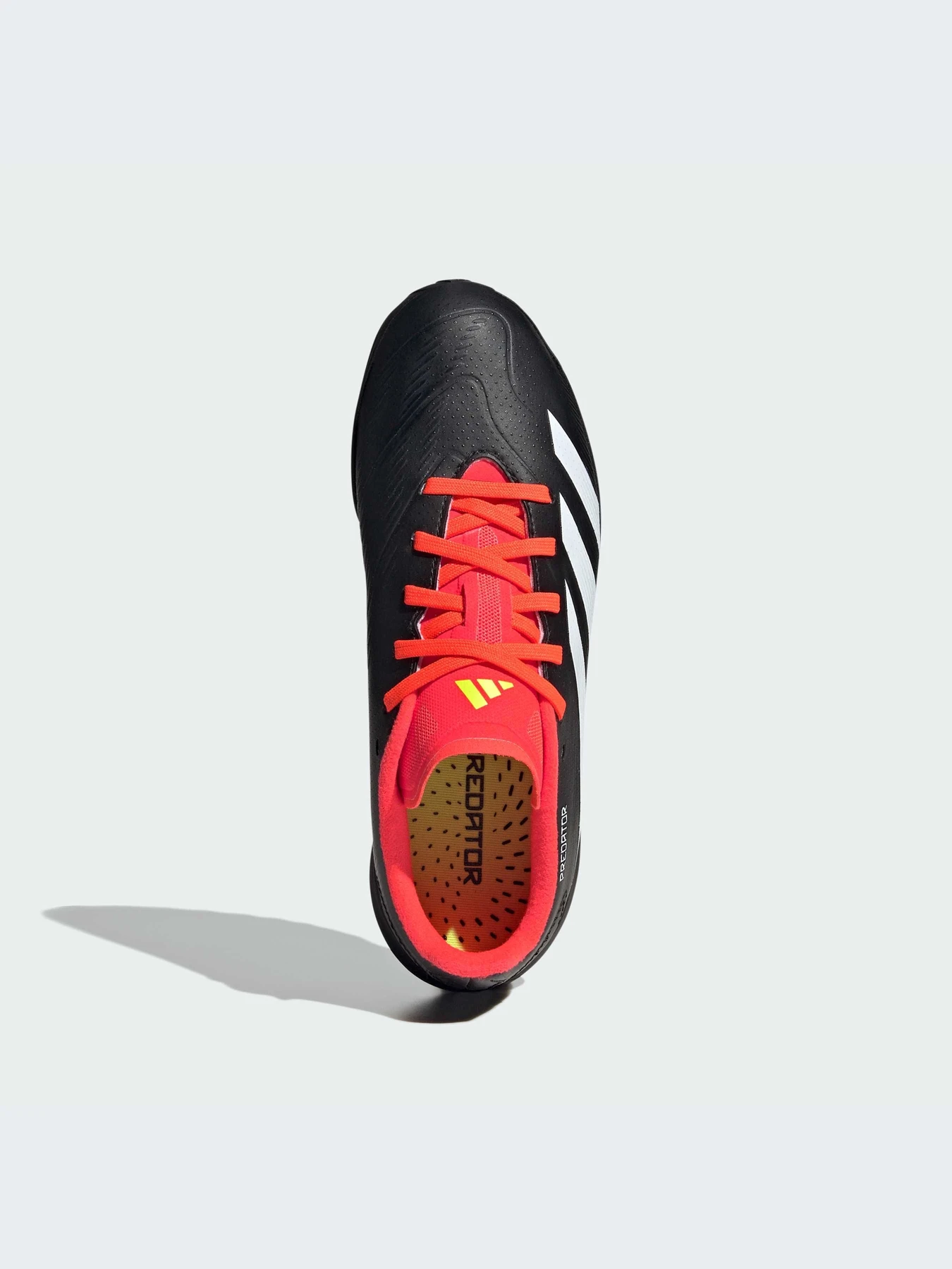 Кроссовки Adidas Predator модель IG5442-KZ Кроссовки Adidas Predator модель IG5442-KZ Фото