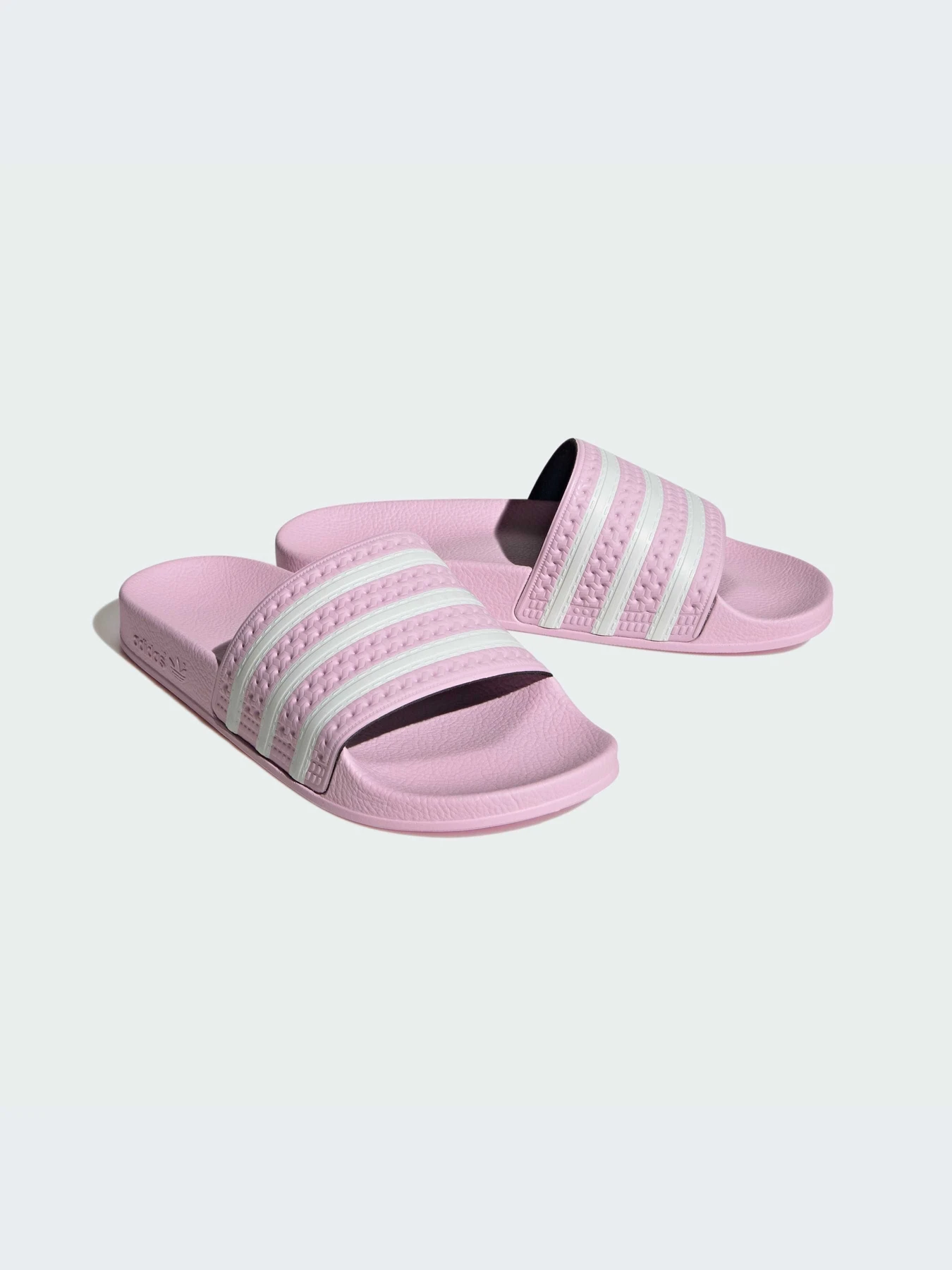 Шлёпанцы Adidas Adilette модель IE9618-KZ Шлёпанцы Adidas Adilette модель IE9618-KZ Фото
