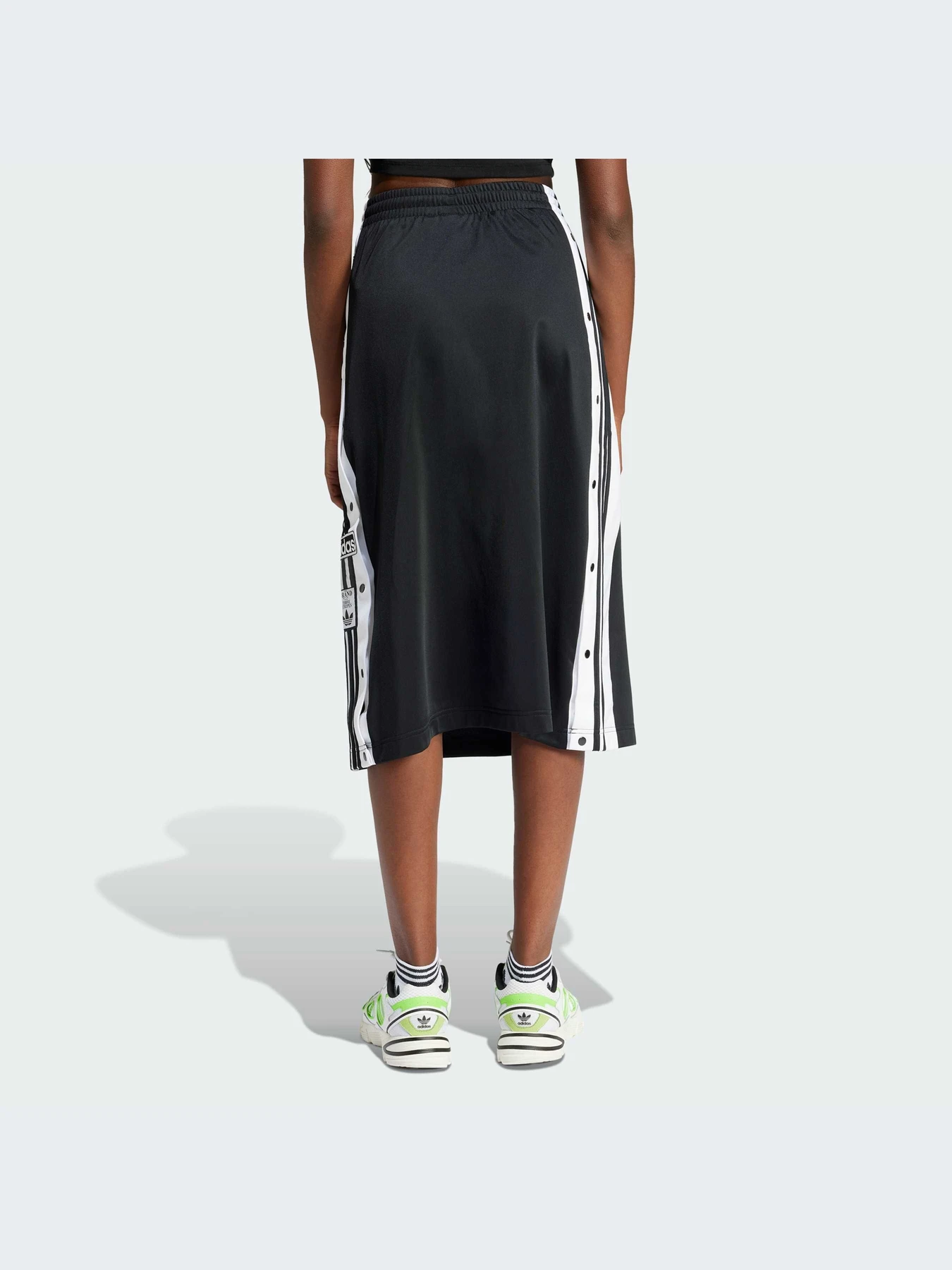 Юбки Adidas Adicolor модель IU2527-KZ Юбки Adidas Adicolor модель IU2527-KZ Фото