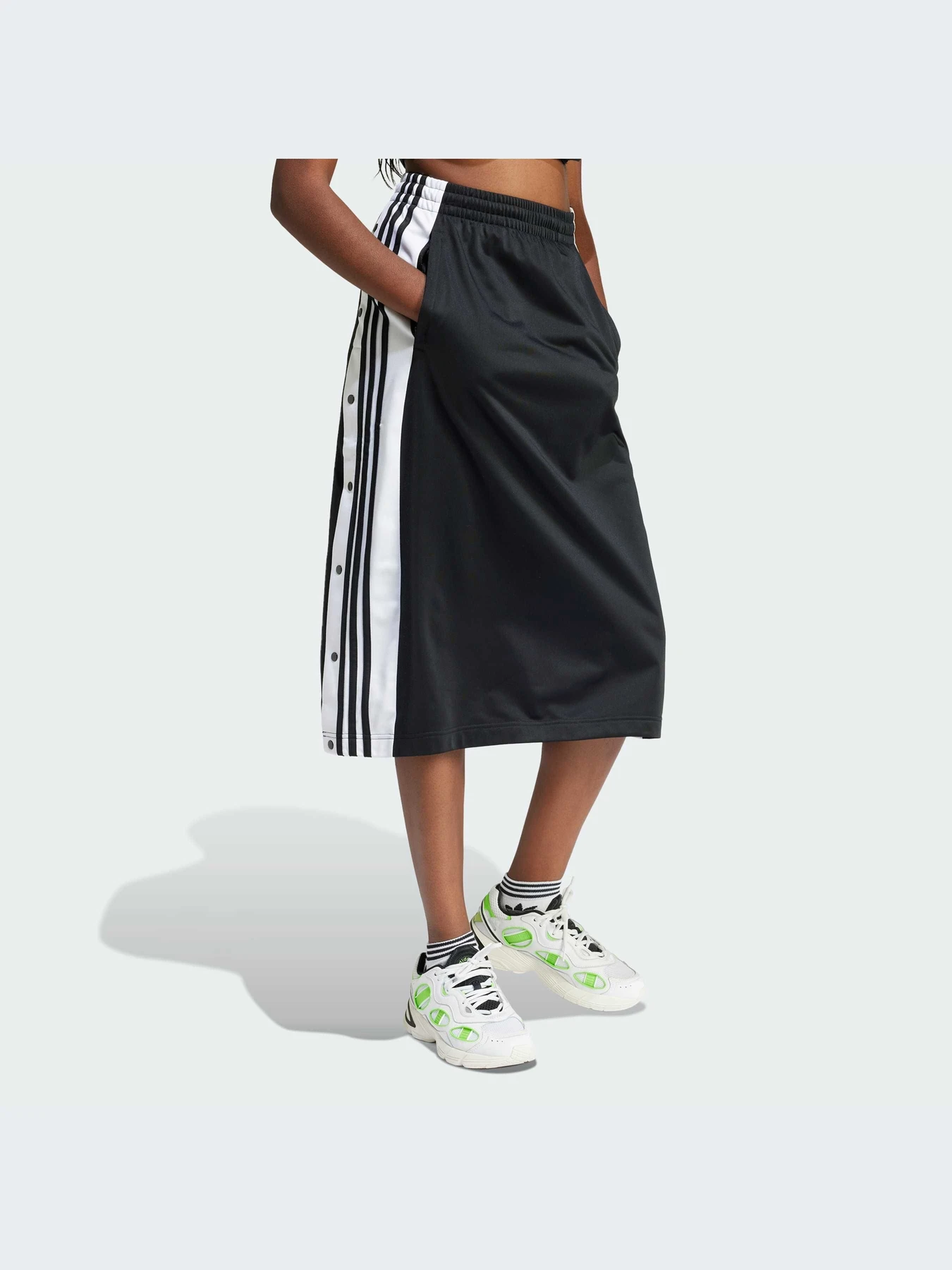 Юбки Adidas Adicolor модель IU2527-KZ Юбки Adidas Adicolor модель IU2527-KZ Фото