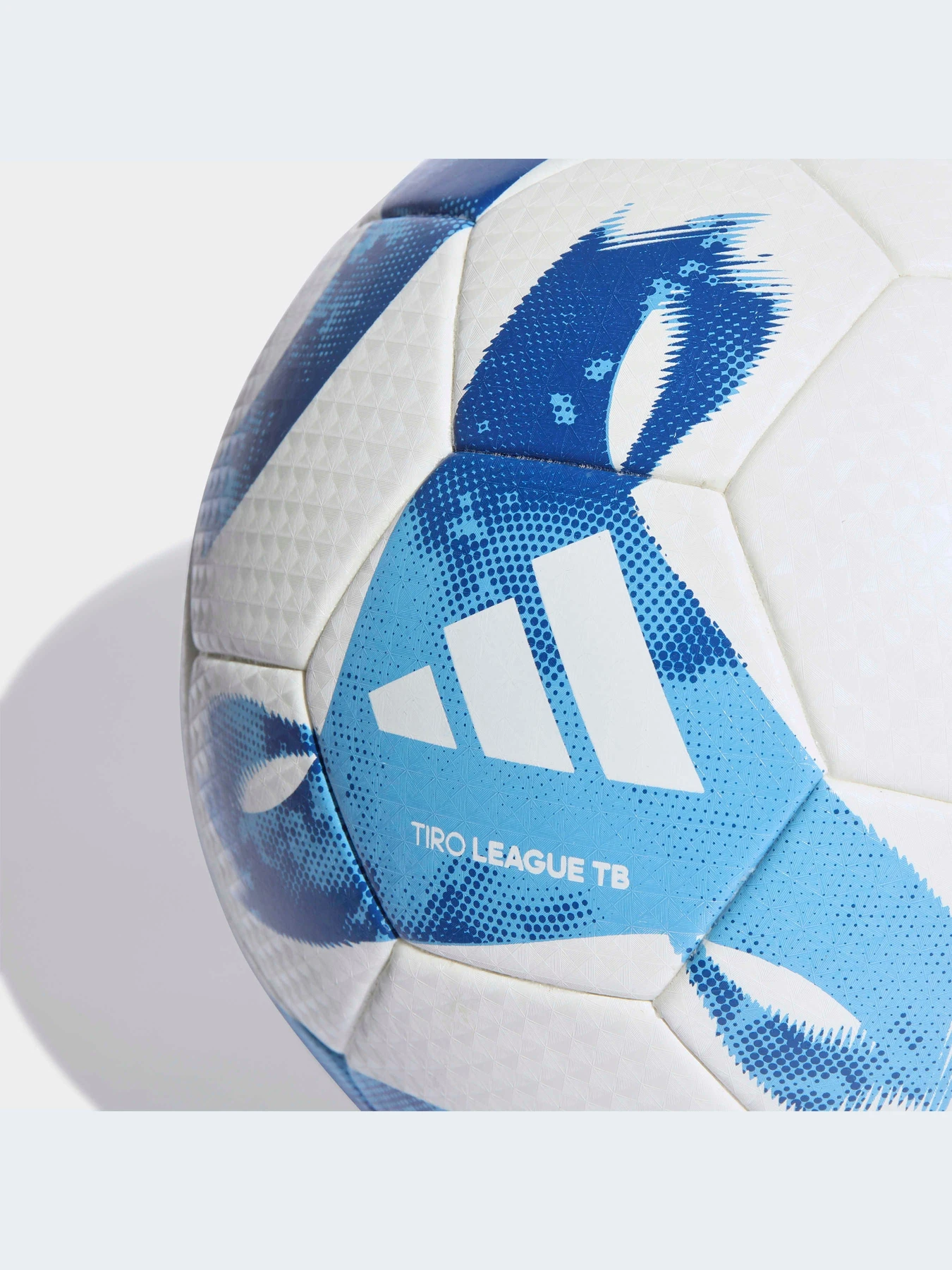 Мячи Adidas модель HT2429-KZ Мячи Adidas модель HT2429-KZ Фото