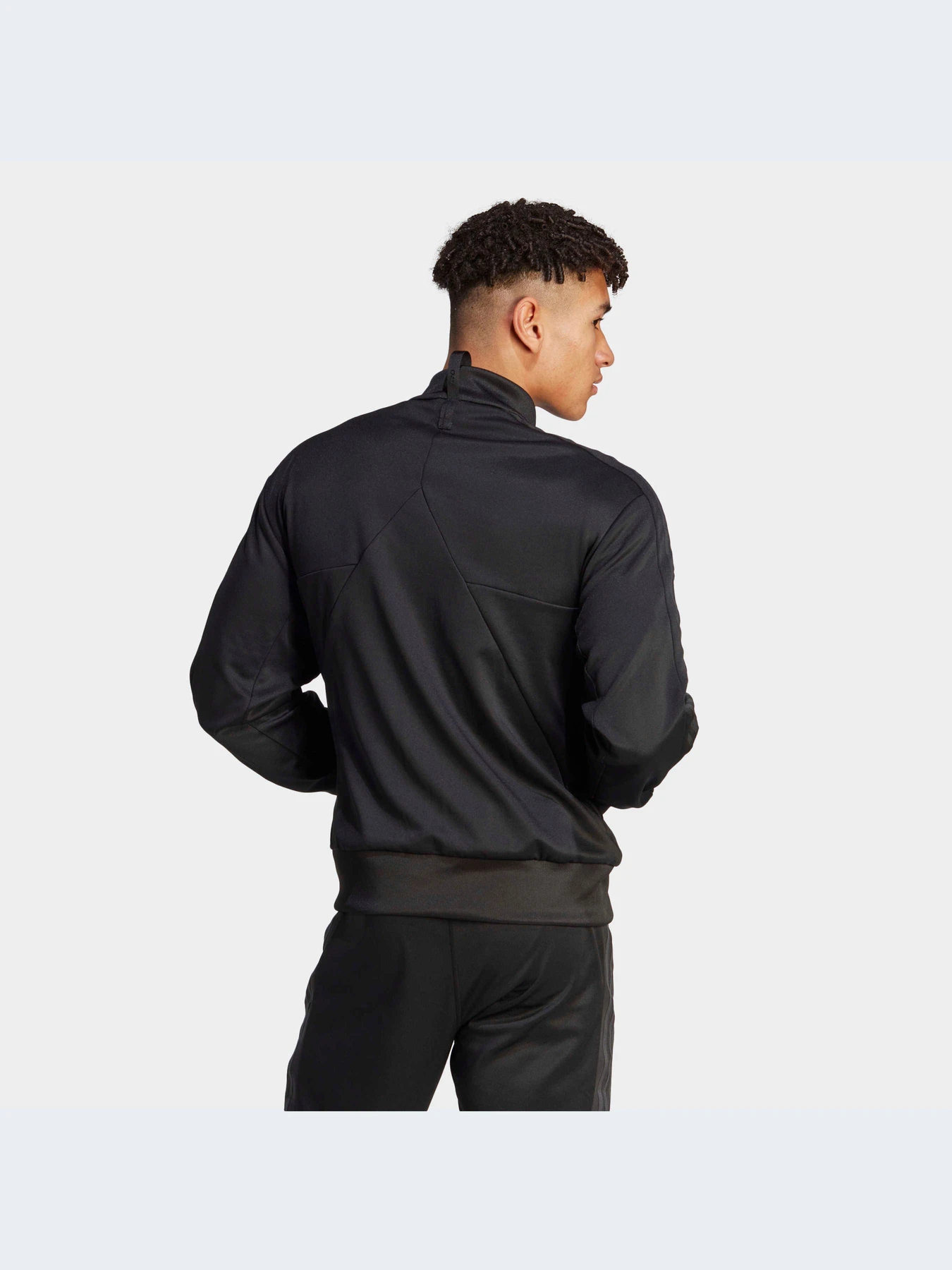 Худи и свитшоты Adidas Tiro модель IM2894-KZ Худи и свитшоты Adidas Tiro модель IM2894-KZ Фото