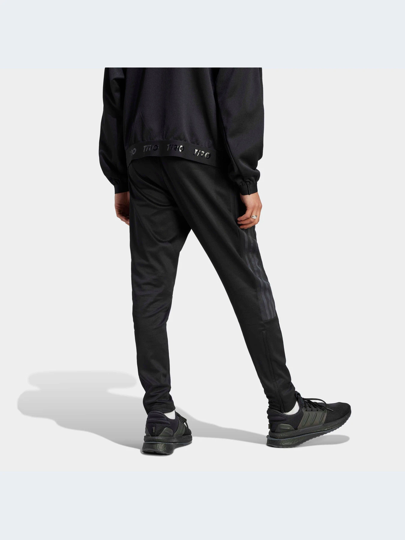 Брюки Adidas Tiro модель IM2899-KZ Брюки Adidas Tiro модель IM2899-KZ Фото
