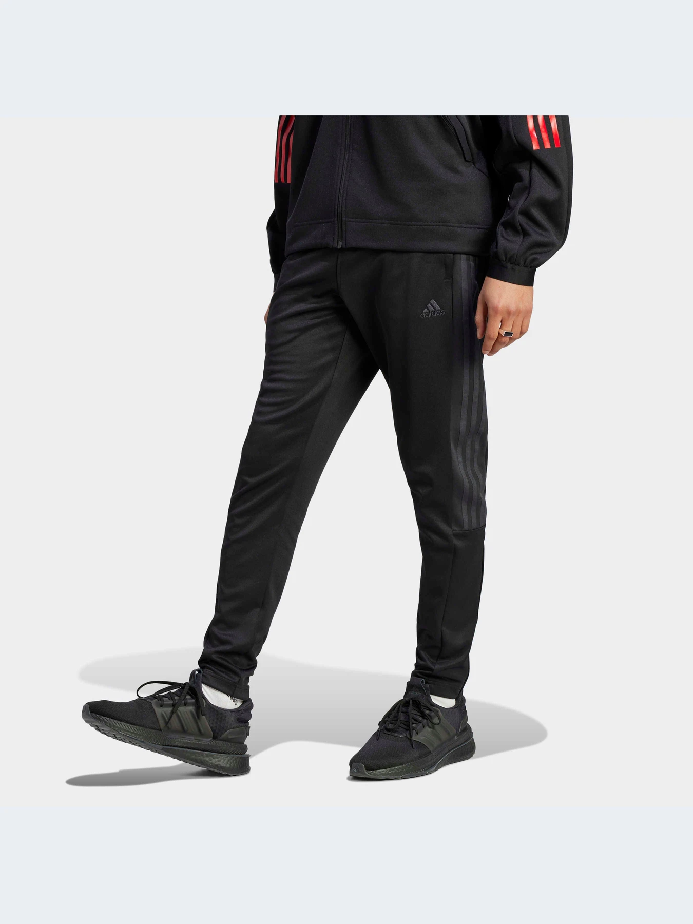 Брюки Adidas Tiro модель IM2899-KZ Брюки Adidas Tiro модель IM2899-KZ Фото