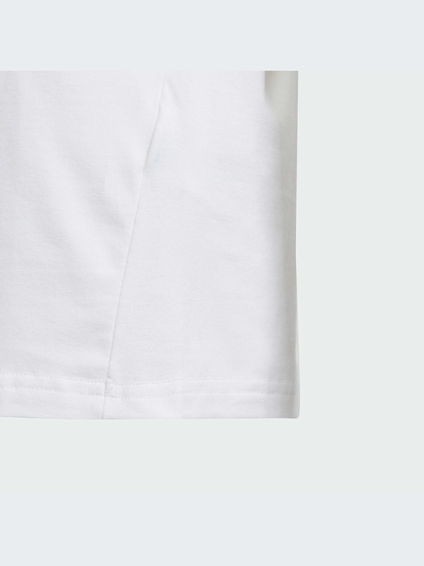 Футболки и поло Adidas ZNE модель IS4556-KZ Футболки и поло Adidas ZNE модель IS4556-KZ Фото