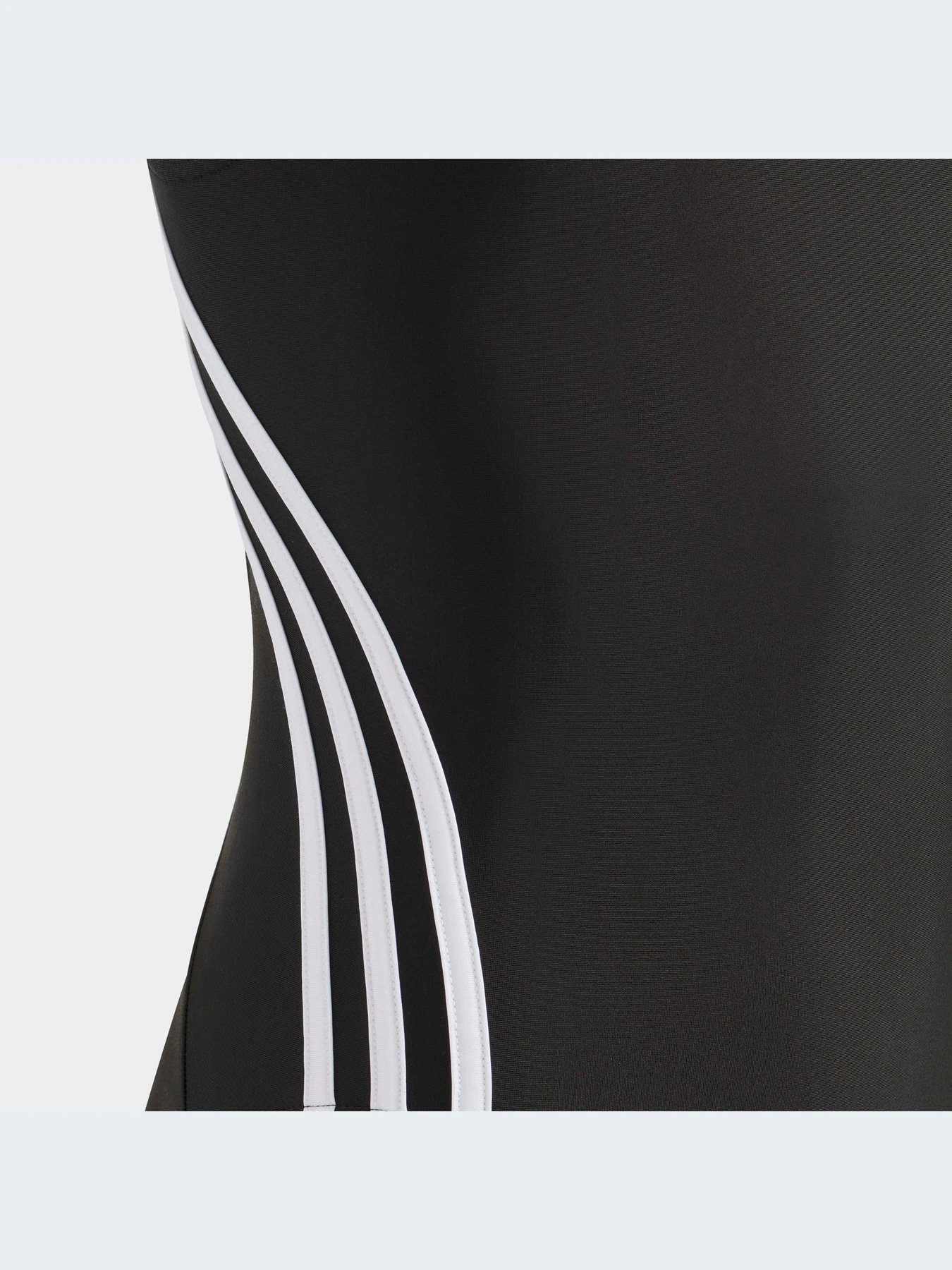 Одежда для пляжа Adidas 3 Stripes модель IB6009-KZ Одежда для пляжа Adidas 3 Stripes модель IB6009-KZ Фото