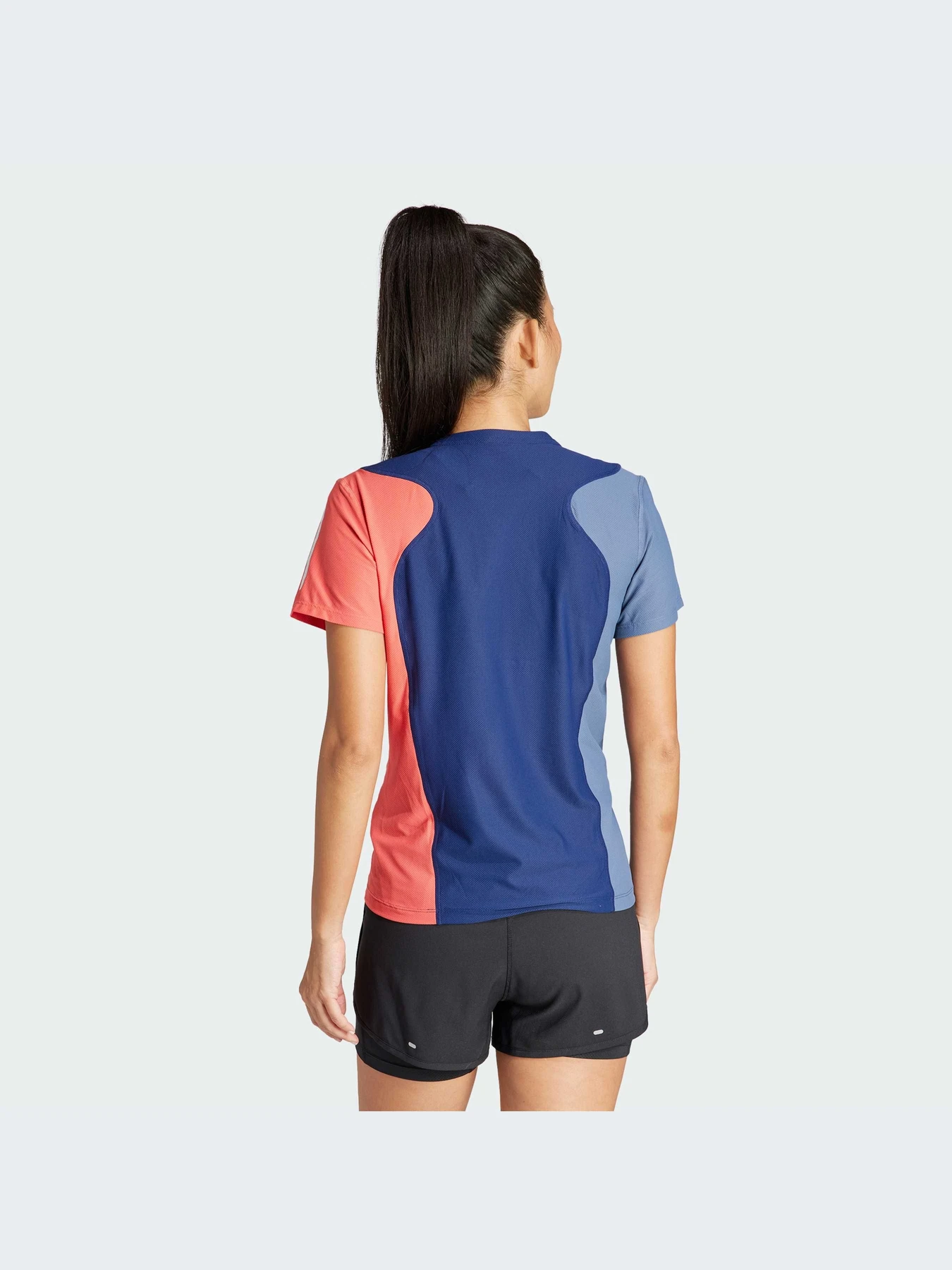 Футболки и поло Adidas модель IK5008-KZ Футболки и поло Adidas модель IK5008-KZ Фото
