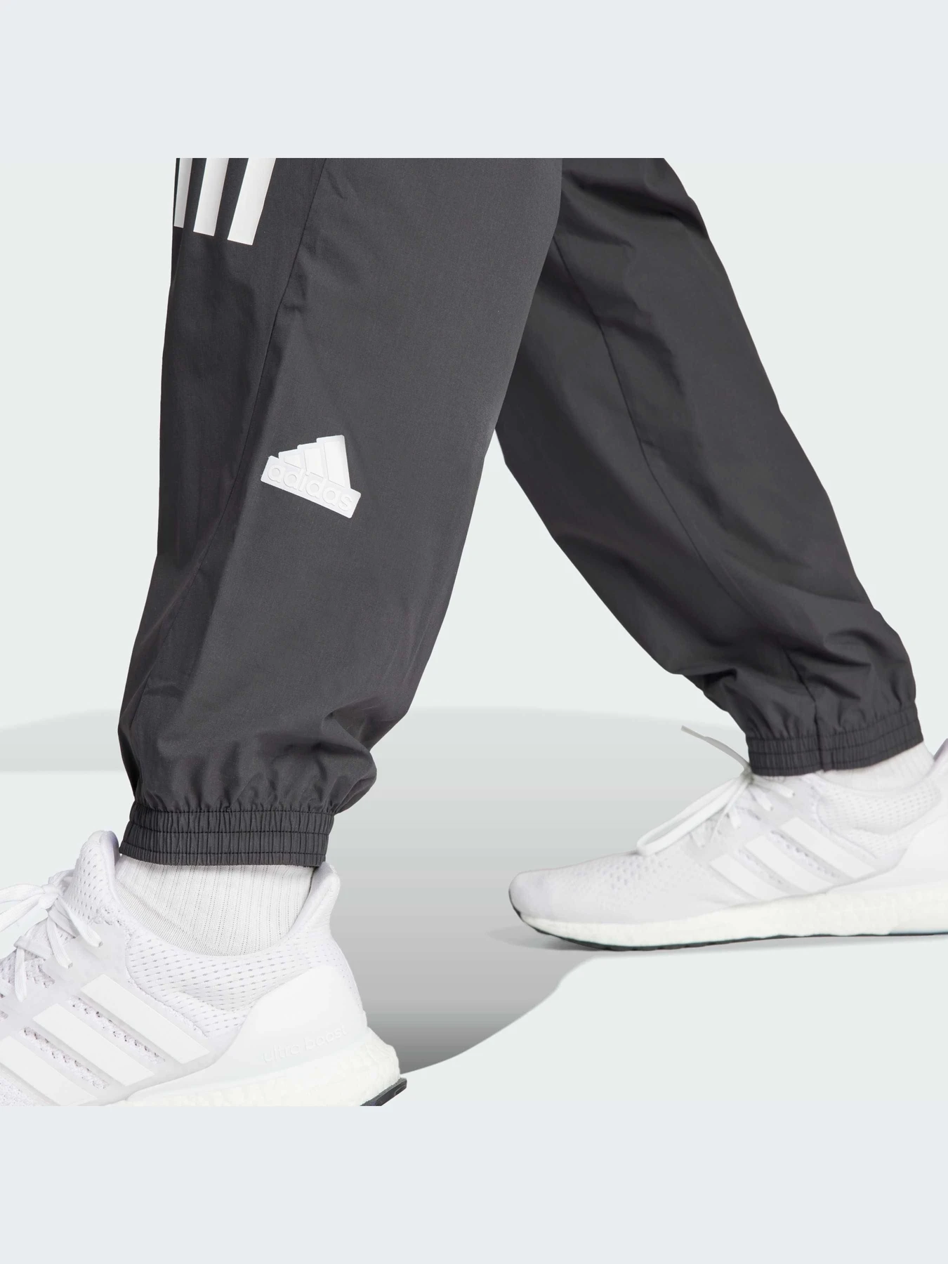 Брюки Adidas Icons модель IN3318-KZ Брюки Adidas Icons модель IN3318-KZ Фото