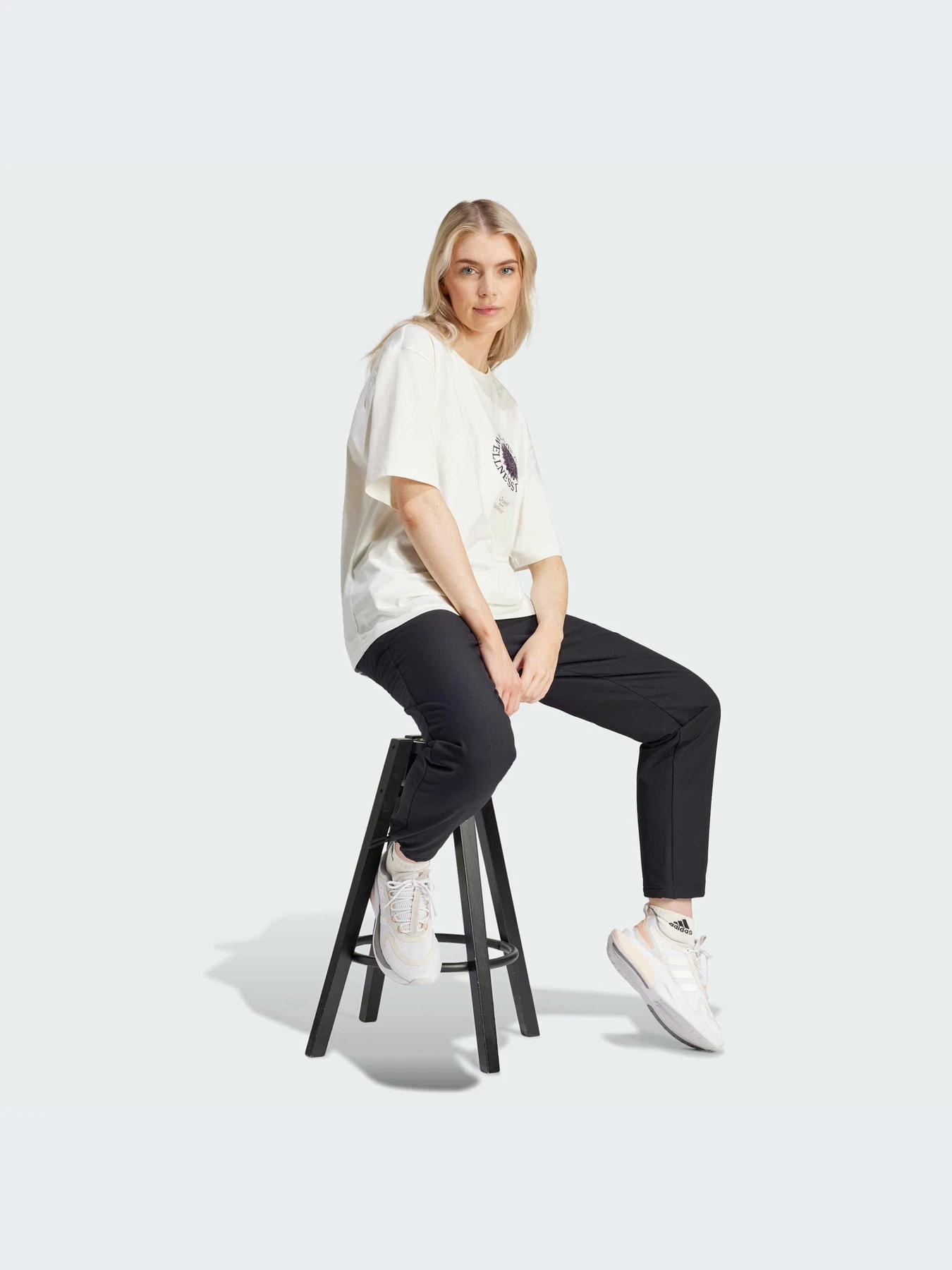 Брюки Adidas модель IT8814-KZ Брюки Adidas модель IT8814-KZ Фото