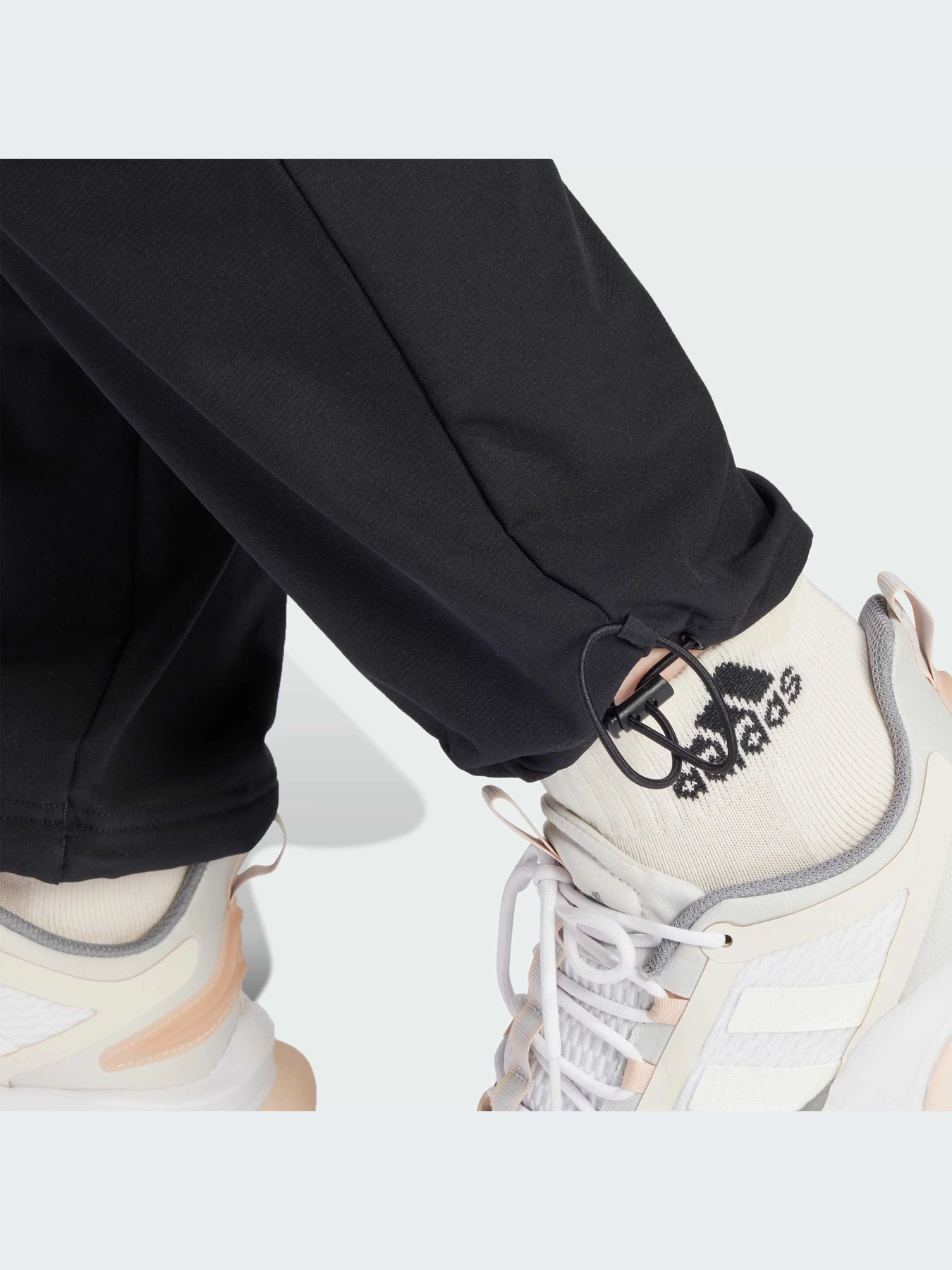 Брюки Adidas модель IT8814-KZ Брюки Adidas модель IT8814-KZ Фото