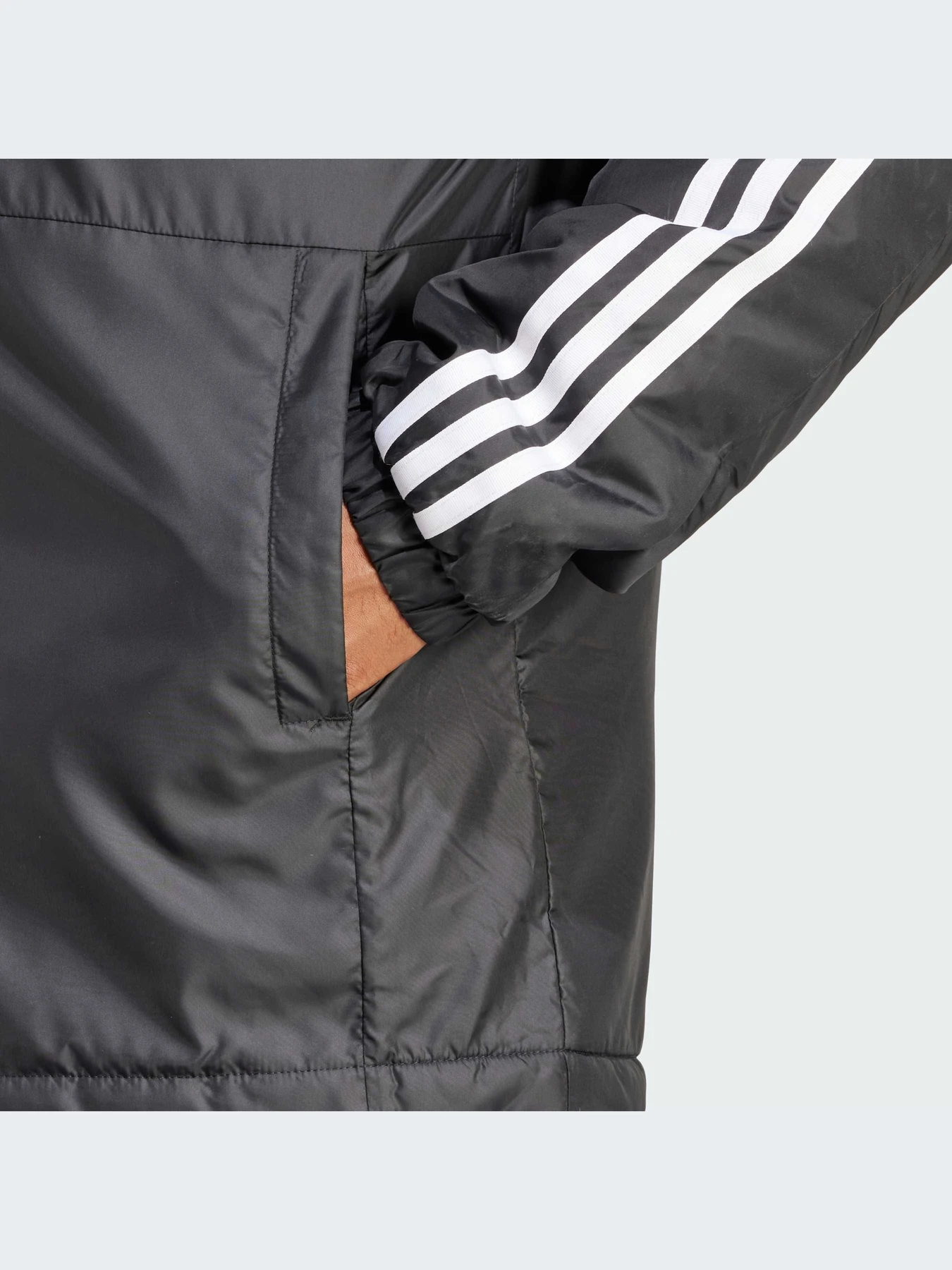 Куртки и дубленки Adidas модель IN7194-KZ Куртки и дубленки Adidas модель IN7194-KZ Фото