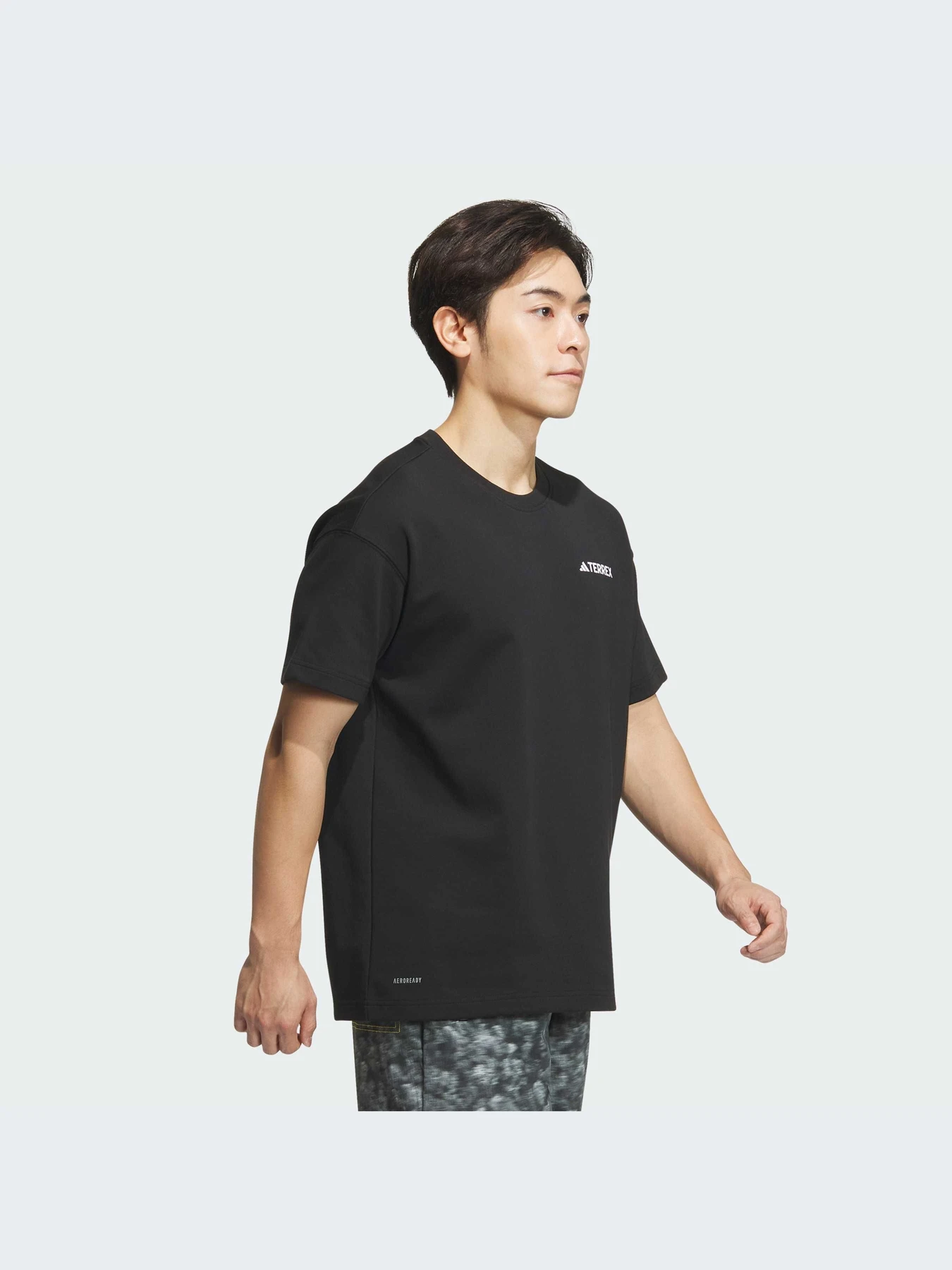 Футболки и поло Adidas модель IS9515-KZ Футболки и поло Adidas модель IS9515-KZ Фото
