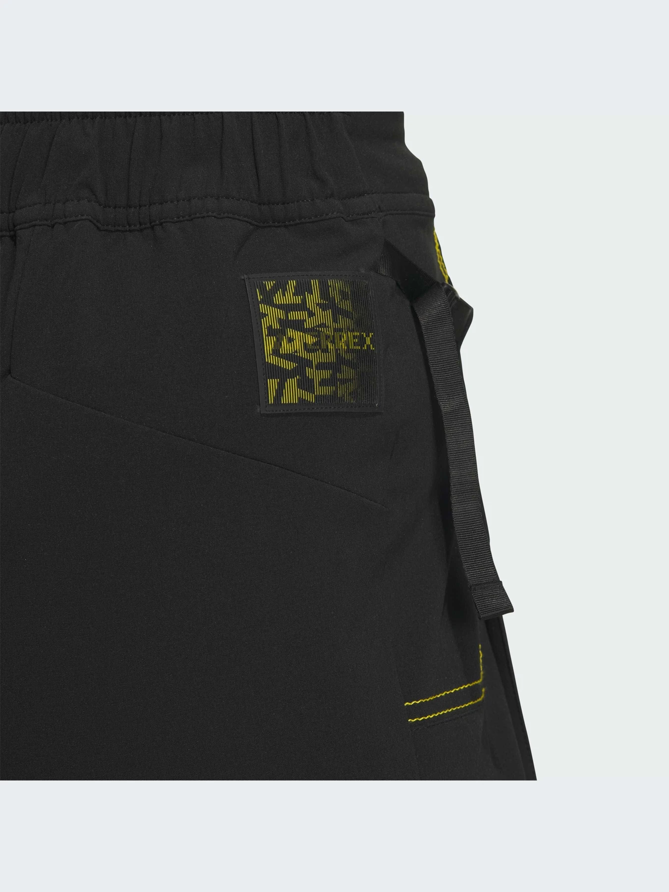 Шорты Adidas модель IS9531-KZ Шорты Adidas модель IS9531-KZ Фото