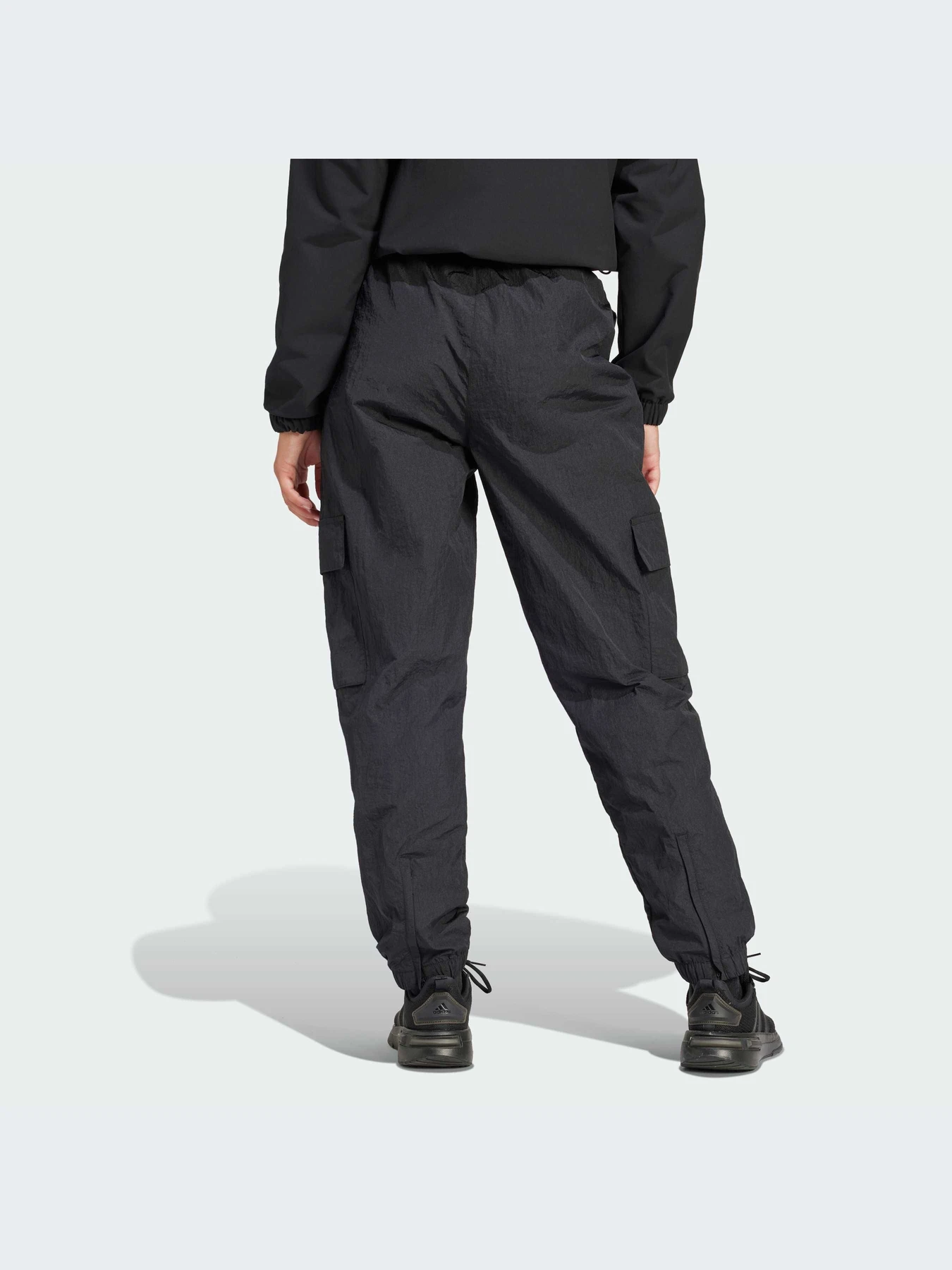 Брюки Adidas модель IQ4826-KZ Брюки Adidas модель IQ4826-KZ Фото