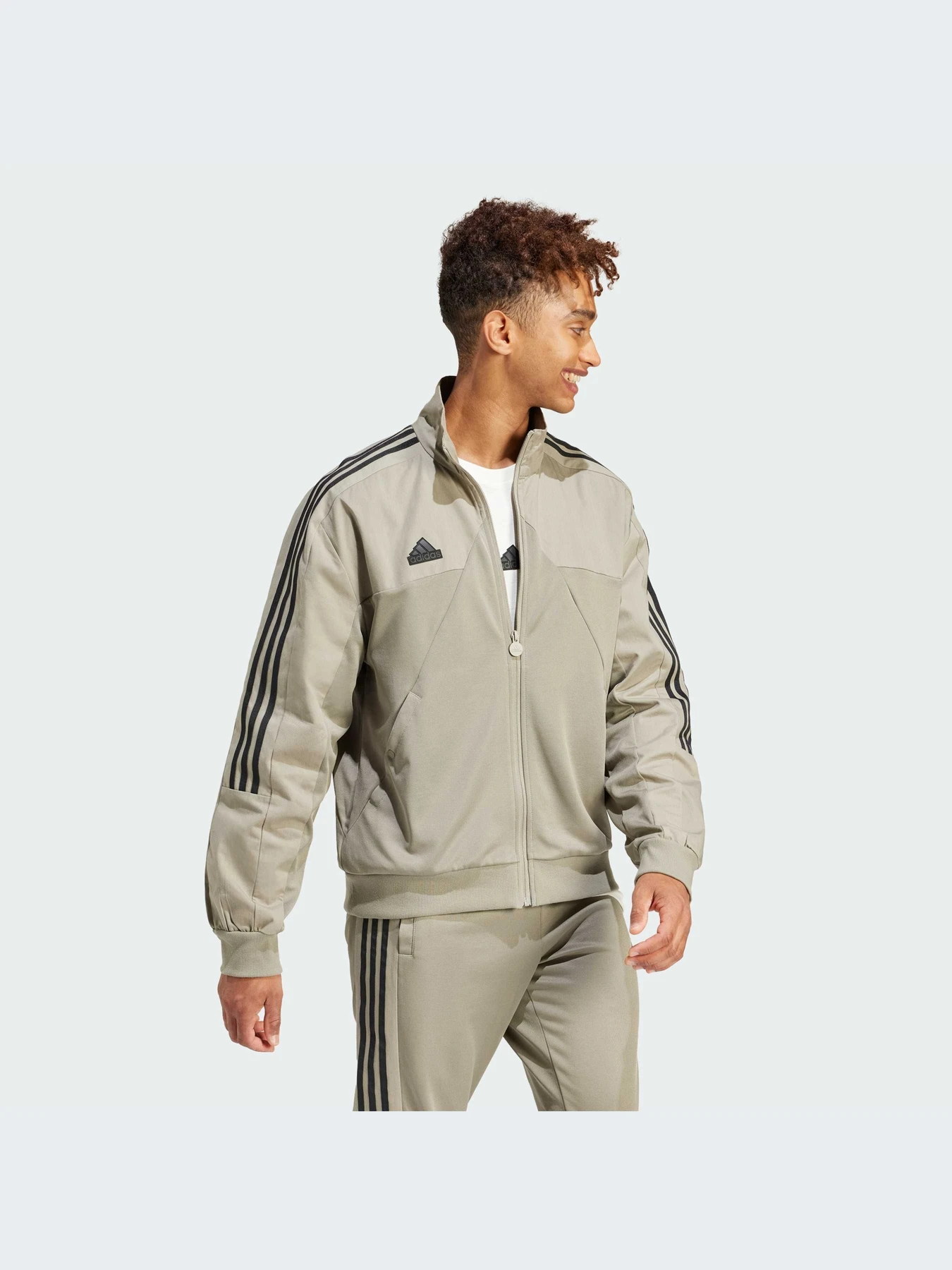 Худи и свитшоты Adidas Tiro модель IS1506-KZ Худи и свитшоты Adidas Tiro модель IS1506-KZ Фото