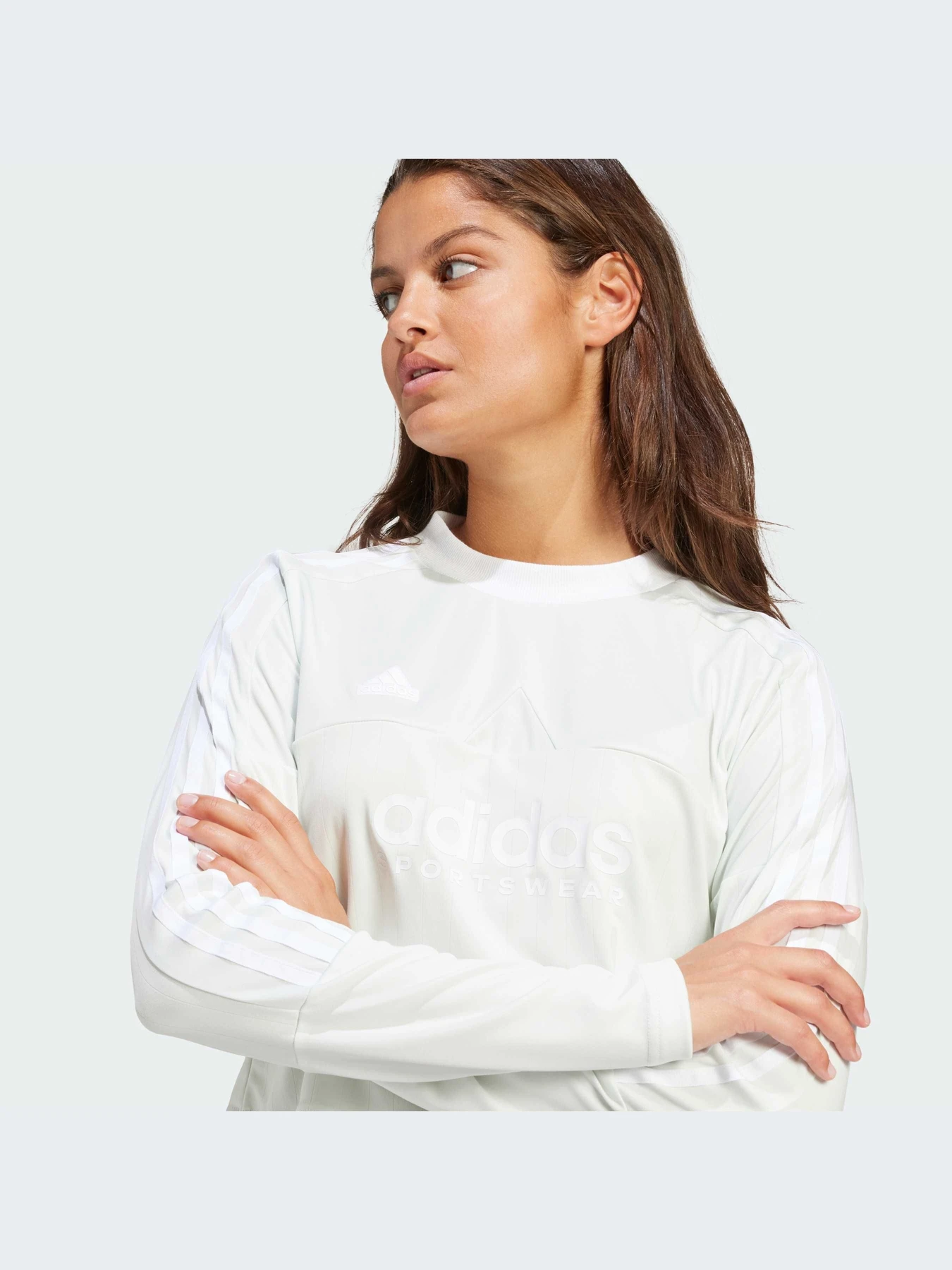 Худи и свитшоты Adidas Tiro модель IS4574-KZ Худи и свитшоты Adidas Tiro модель IS4574-KZ Фото