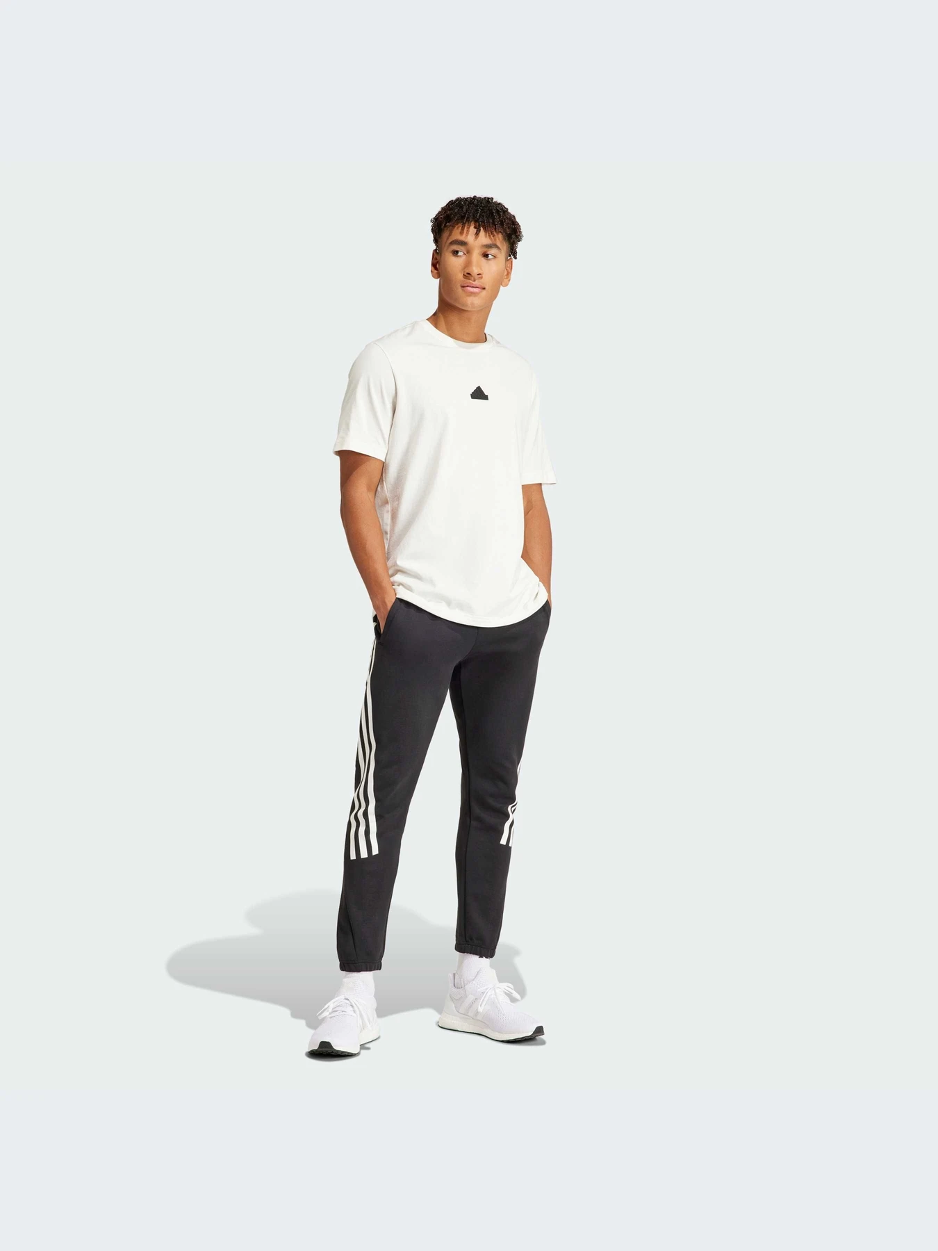 Брюки Adidas Icons модель IN3310-KZ Брюки Adidas Icons модель IN3310-KZ Фото