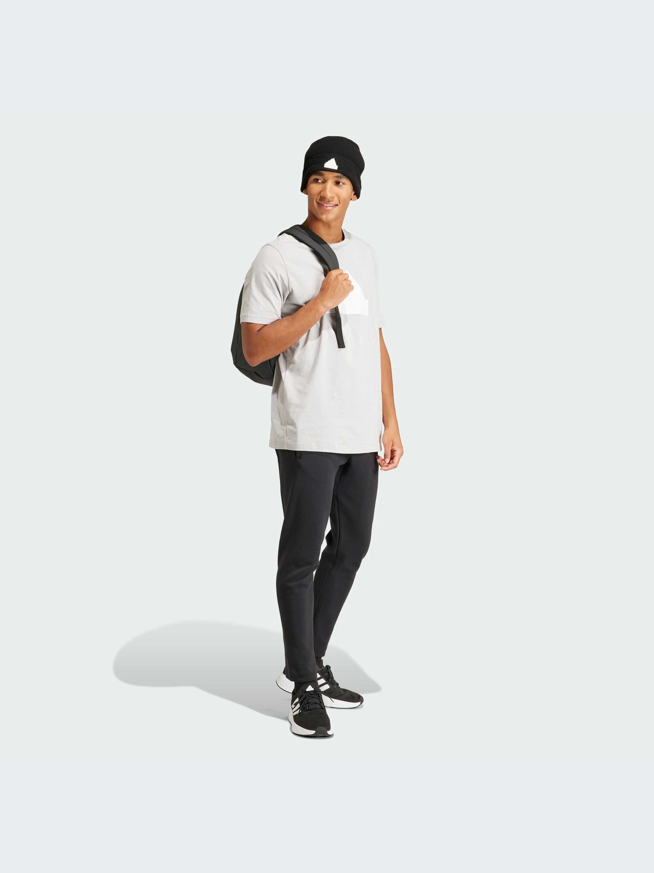 Футболки и поло Adidas Icons модель IR9175-KZ Футболки и поло Adidas Icons модель IR9175-KZ Фото