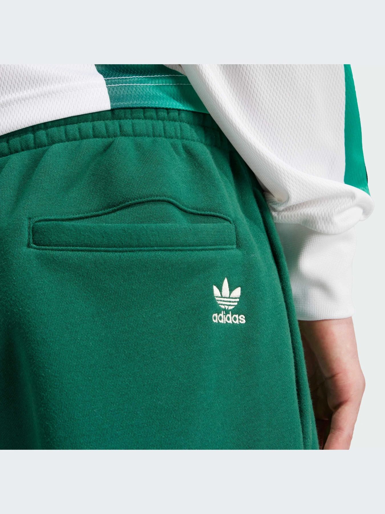 Брюки Adidas модель IT3250-KZ Брюки Adidas модель IT3250-KZ Фото