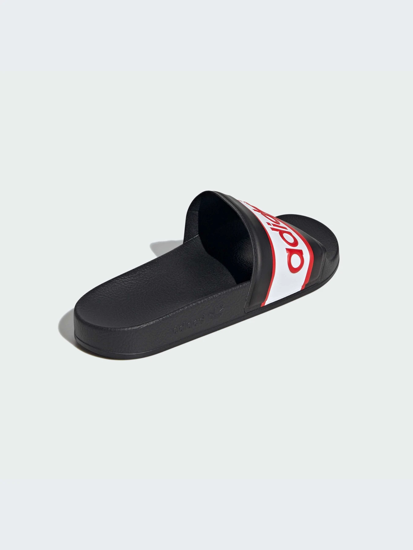 Шлёпанцы Adidas Adilette модель ID5795-KZ Шлёпанцы Adidas Adilette модель ID5795-KZ Фото