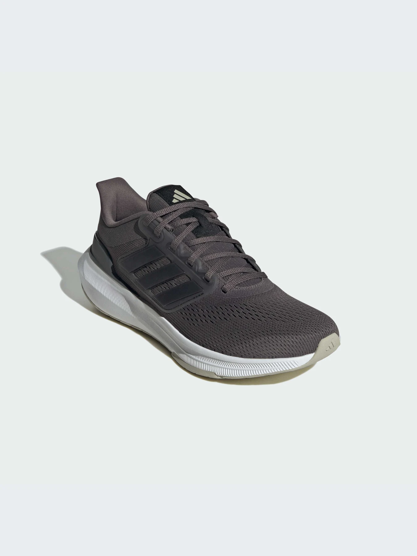Кроссовки Adidas модель IE0716-KZ Кроссовки Adidas модель IE0716-KZ Фото