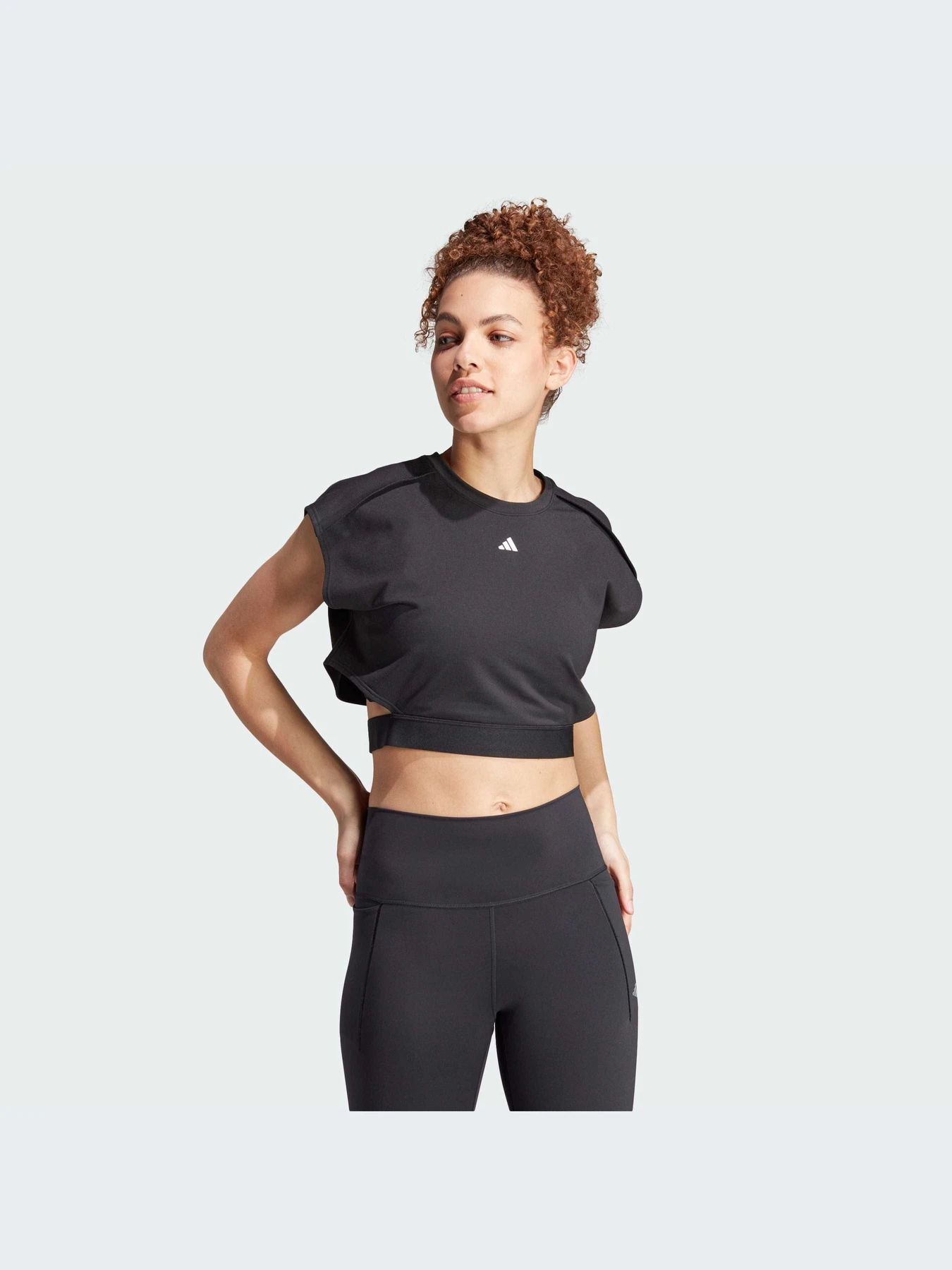 Футболки и поло Adidas модель IA1034-KZ Футболки и поло Adidas модель IA1034-KZ Фото