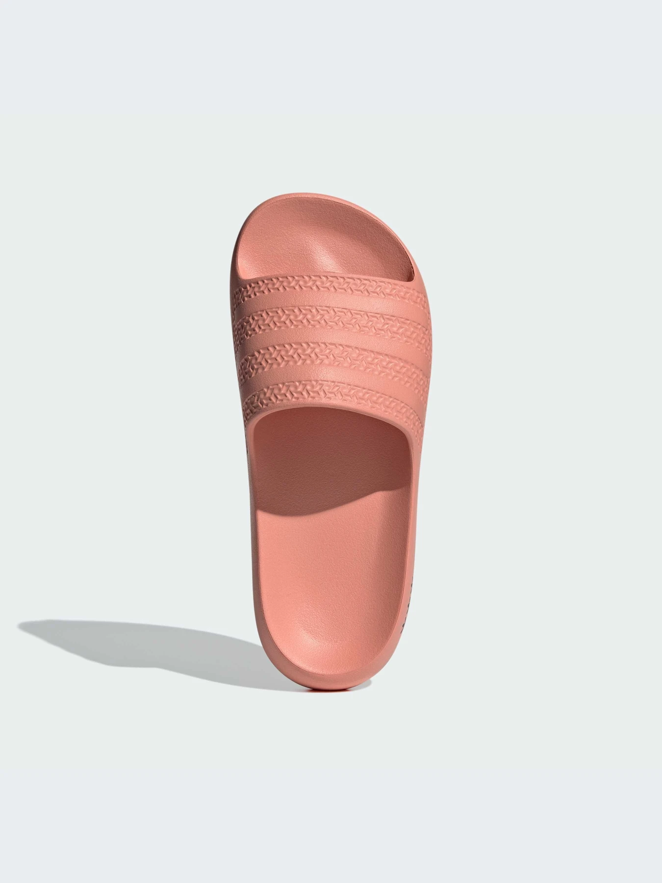 Шлёпанцы Adidas Adilette модель IE5622-KZ Шлёпанцы Adidas Adilette модель IE5622-KZ Фото