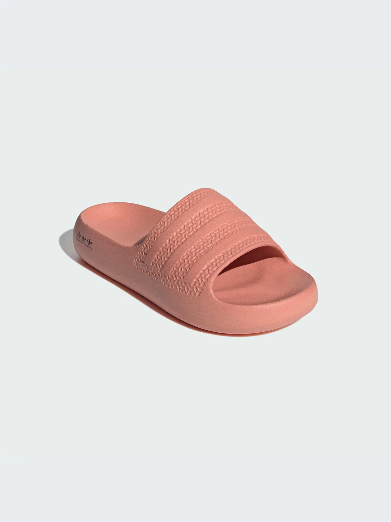 Шлёпанцы Adidas Adilette модель IE5622-KZ Шлёпанцы Adidas Adilette модель IE5622-KZ Фото