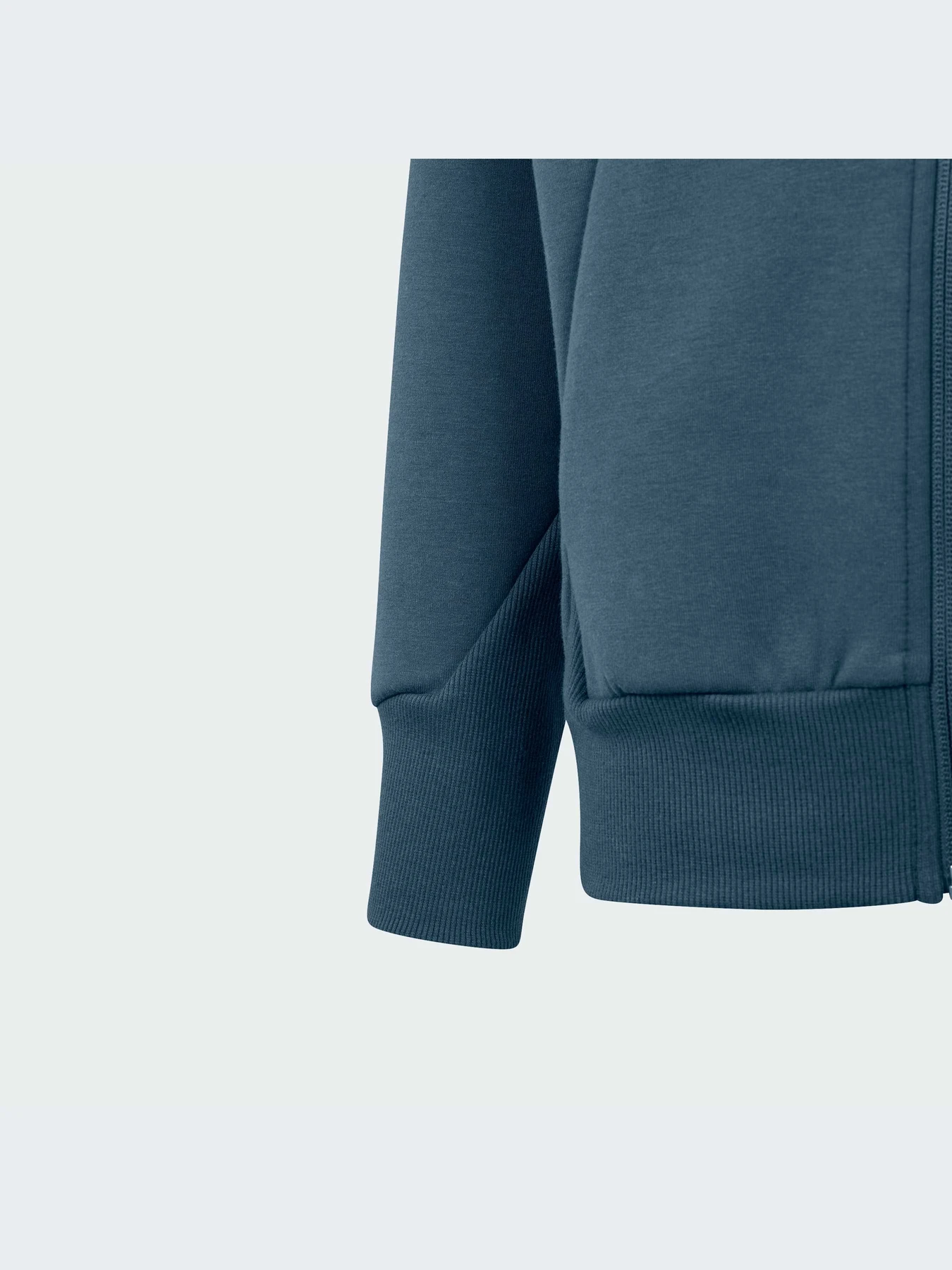 Худи и свитшоты Adidas ZNE модель IM8398-KZ Худи и свитшоты Adidas ZNE модель IM8398-KZ Фото