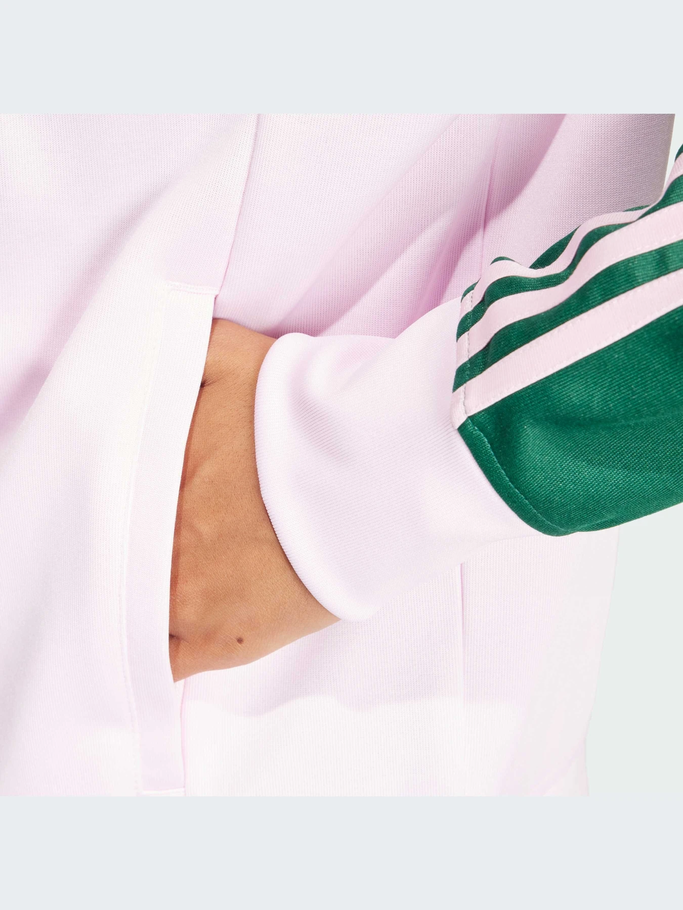 Худи и свитшоты Adidas модель IM9821-KZ Худи и свитшоты Adidas модель IM9821-KZ Фото