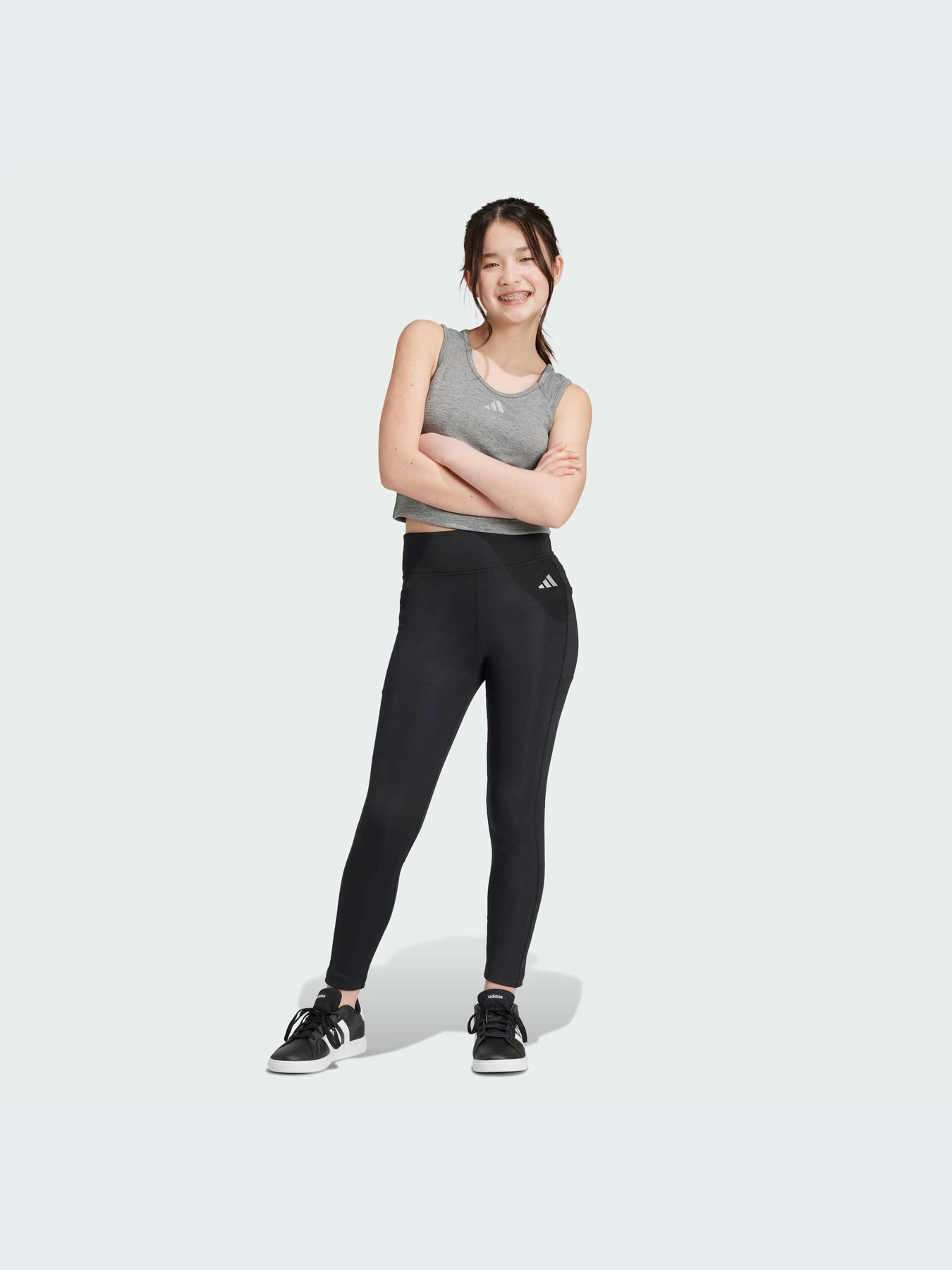 Брюки Adidas модель IU2647-KZ Брюки Adidas модель IU2647-KZ Фото