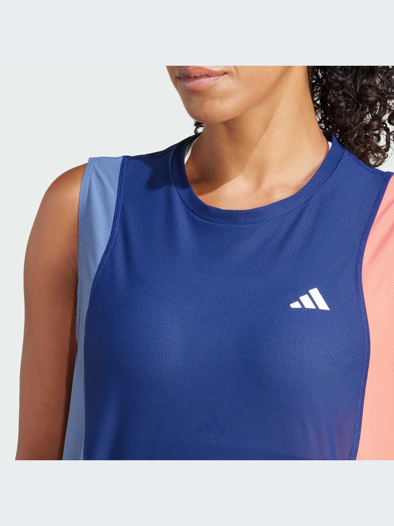 Футболки и поло Adidas модель IK5006-KZ Футболки и поло Adidas модель IK5006-KZ Фото
