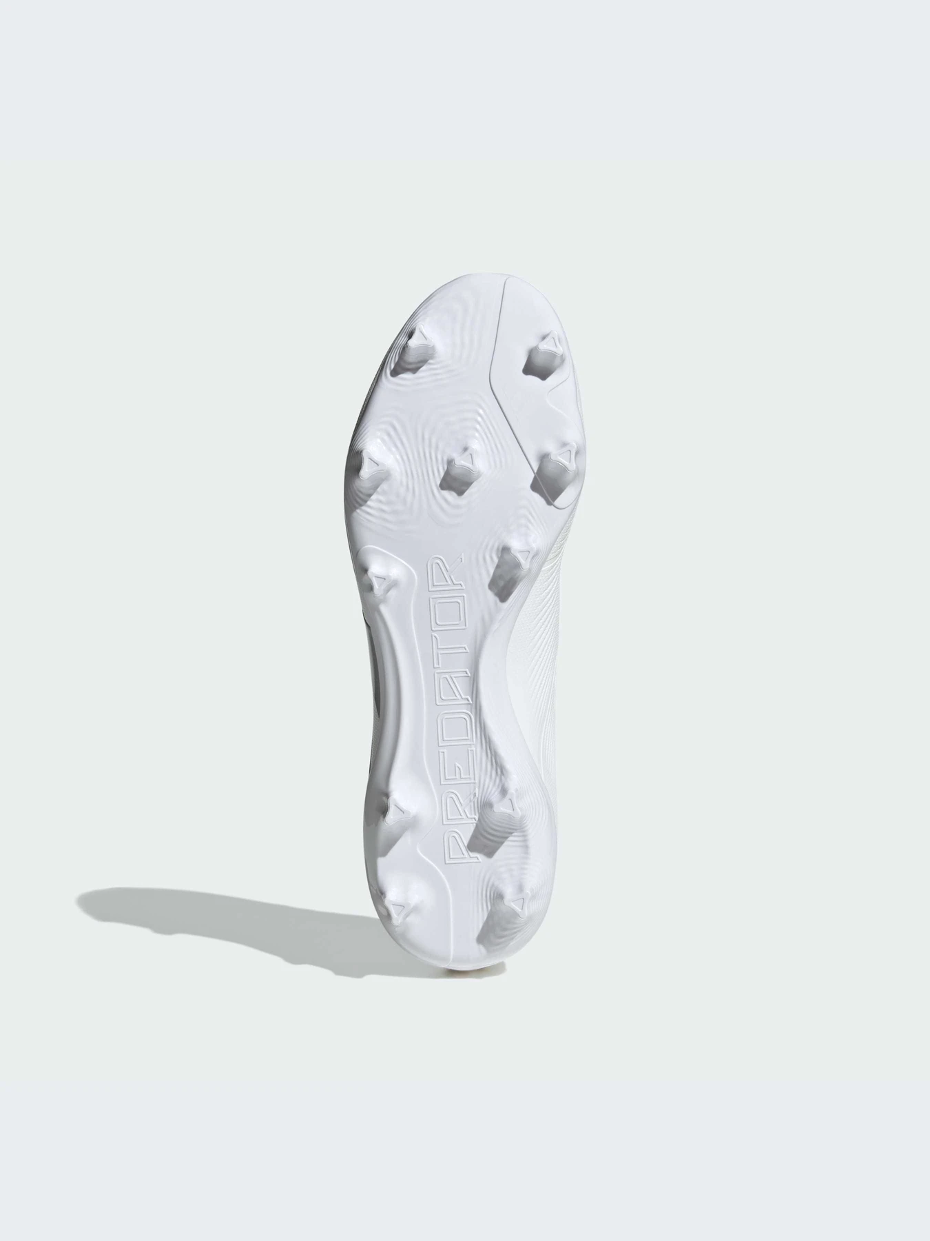 Кроссовки Adidas Predator модель IE2372-KZ Кроссовки Adidas Predator модель IE2372-KZ Фото