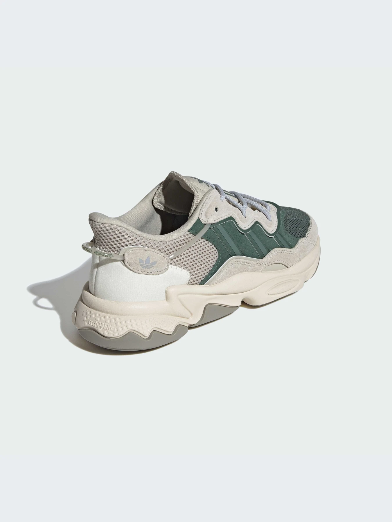 Кроссовки Adidas Ozweego модель IF6043-KZ Кроссовки Adidas Ozweego модель IF6043-KZ Фото