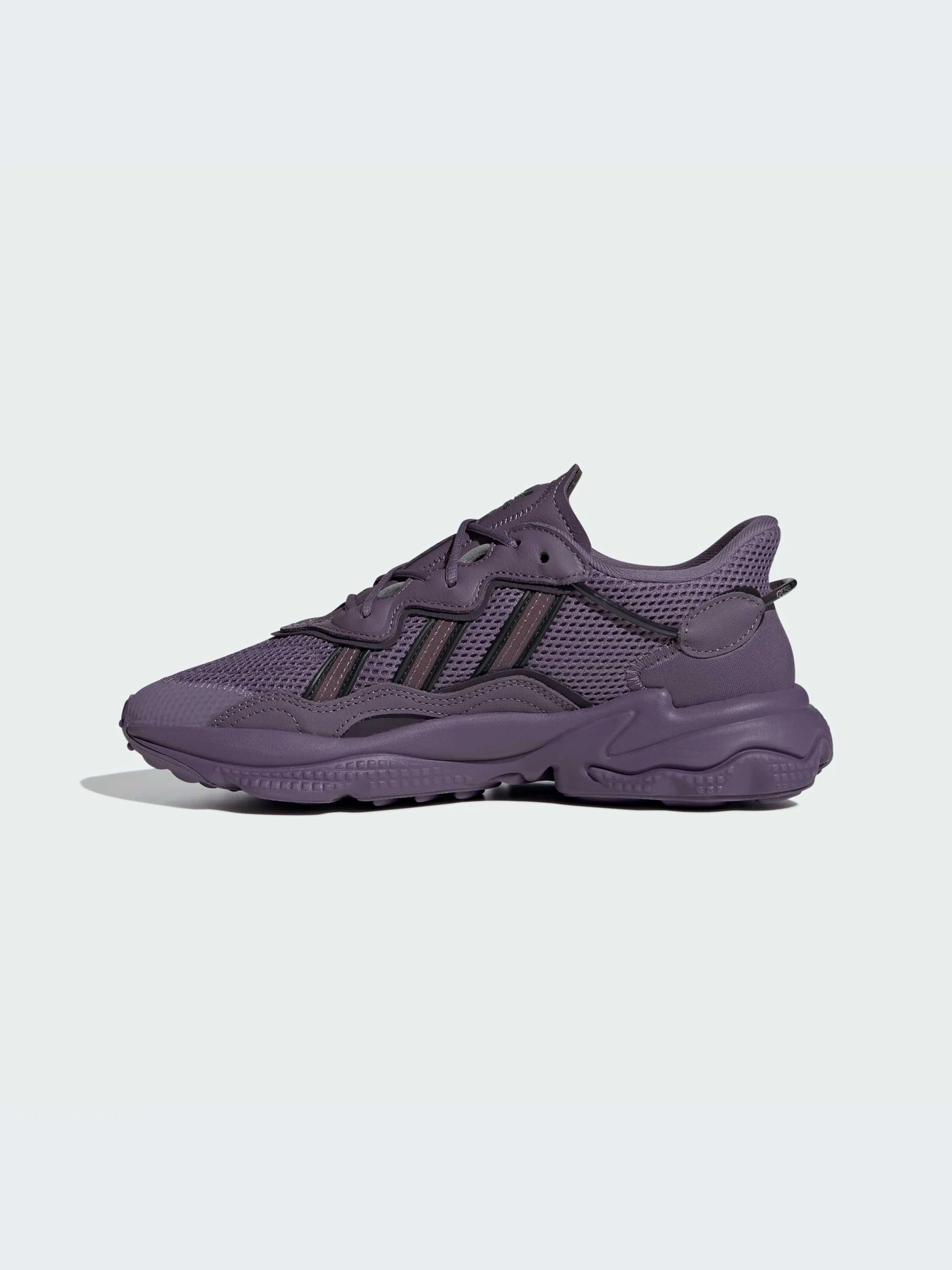Кроссовки Adidas Ozweego модель IG8489-KZ Кроссовки Adidas Ozweego модель IG8489-KZ Фото