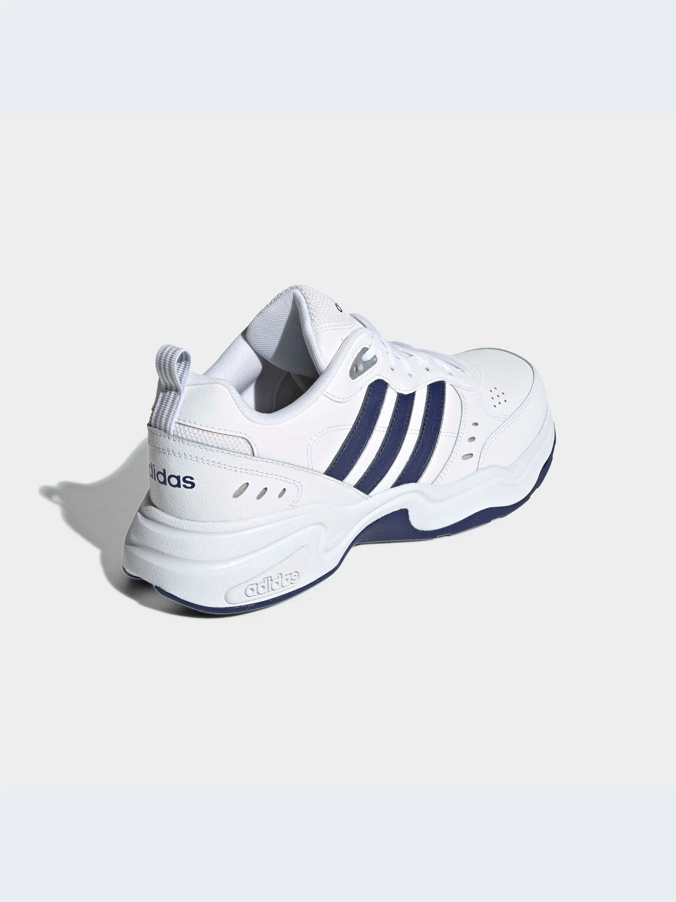 Кроссовки Adidas модель EG2654-KZ Кроссовки Adidas модель EG2654-KZ Фото
