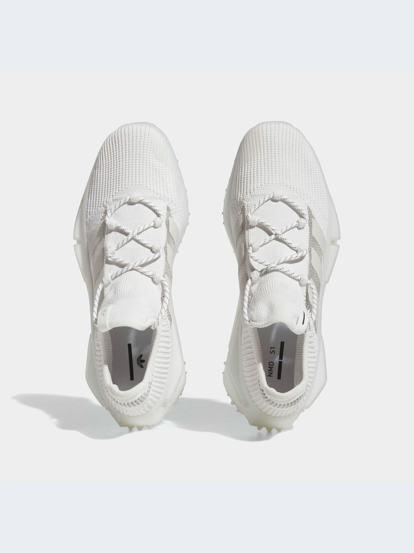 Кроссовки Adidas NMD модель GW4652-KZ Кроссовки Adidas NMD модель GW4652-KZ Фото