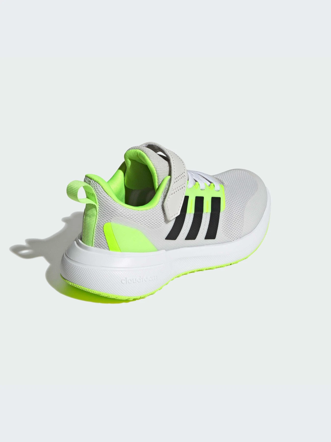 Кроссовки Adidas модель IG5389-KZ Кроссовки Adidas модель IG5389-KZ Фото