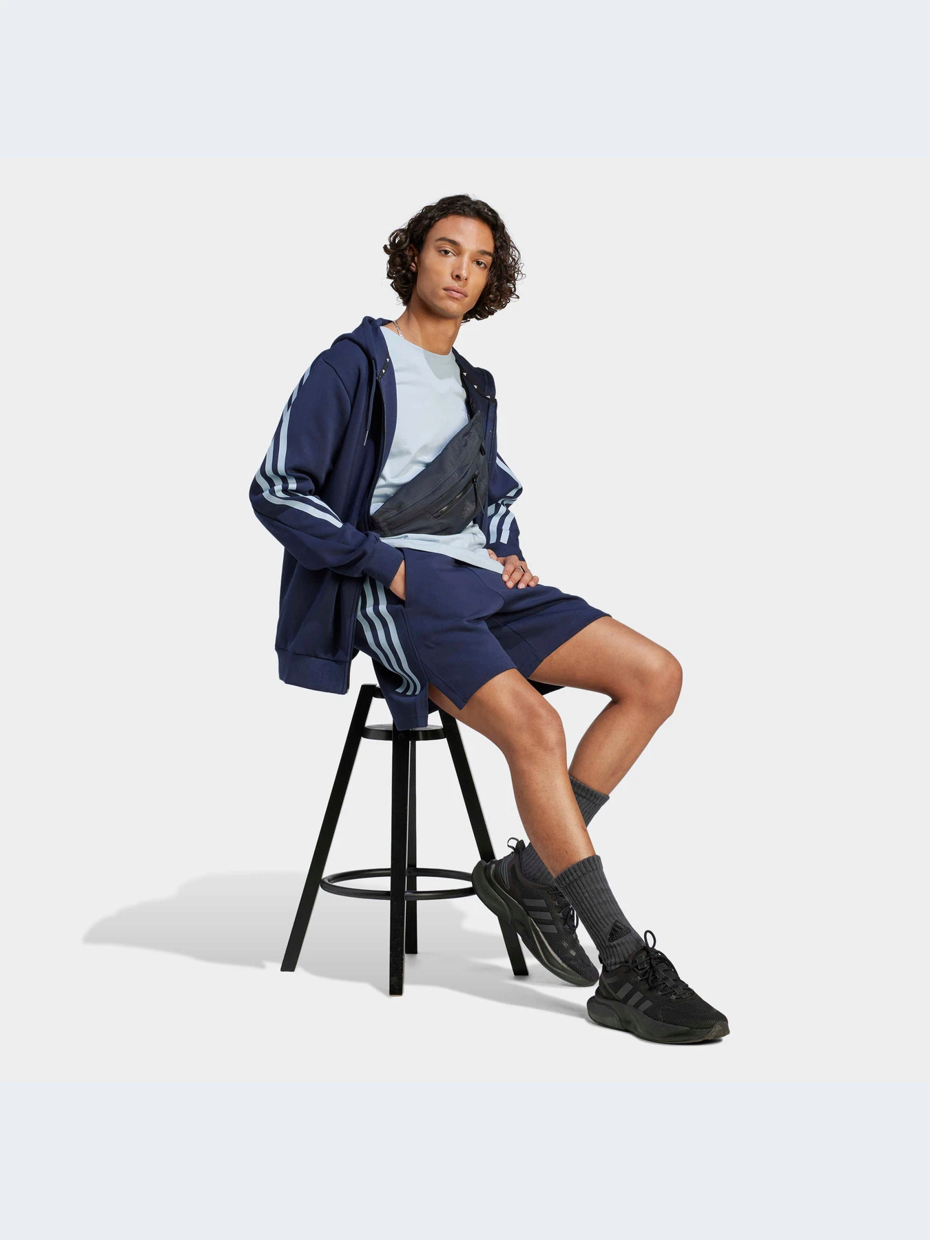 Шорты Adidas модель IJ6384-KZ Шорты Adidas модель IJ6384-KZ Фото