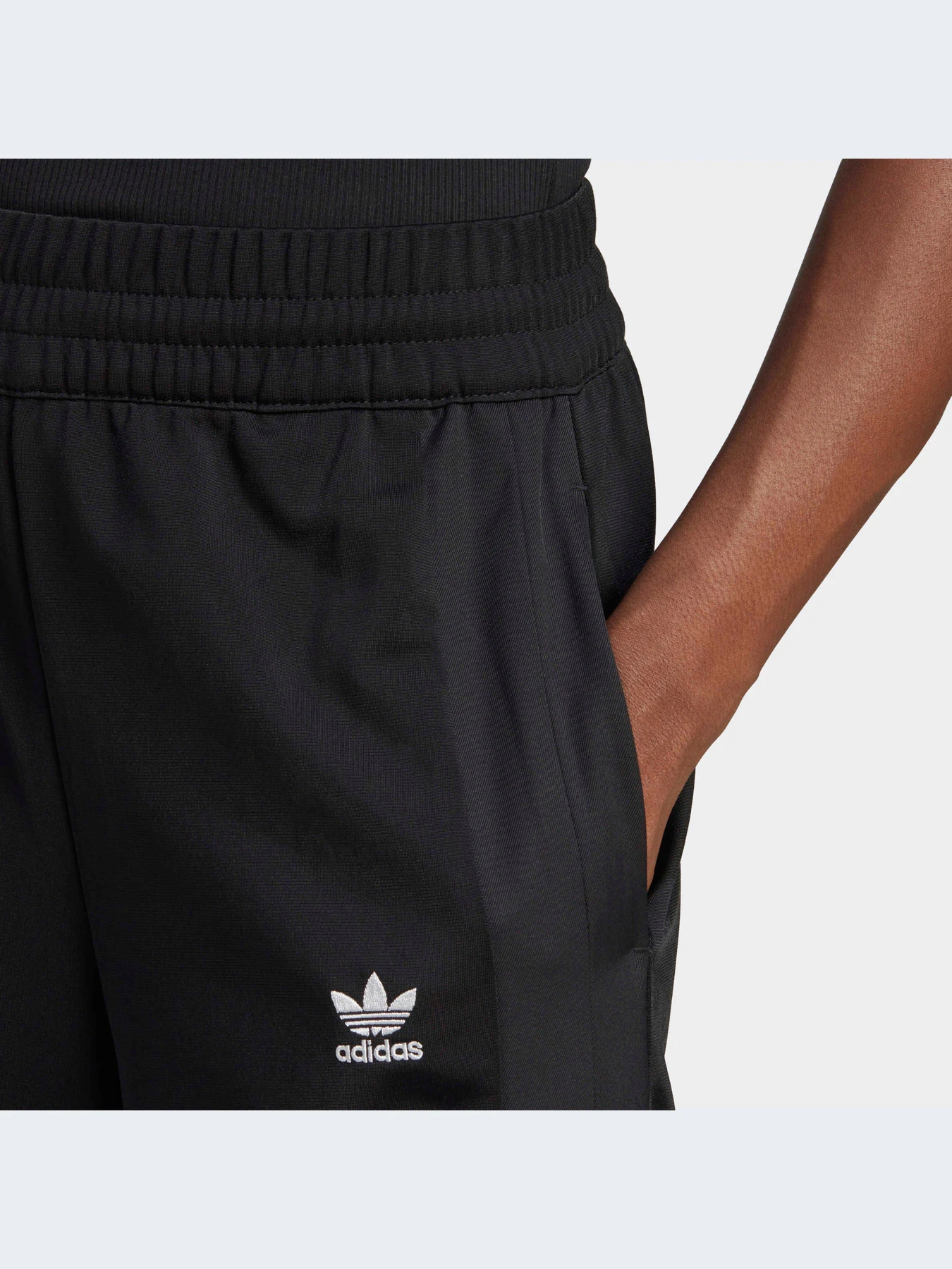 Брюки Adidas модель HK5085-KZ Брюки Adidas модель HK5085-KZ Фото