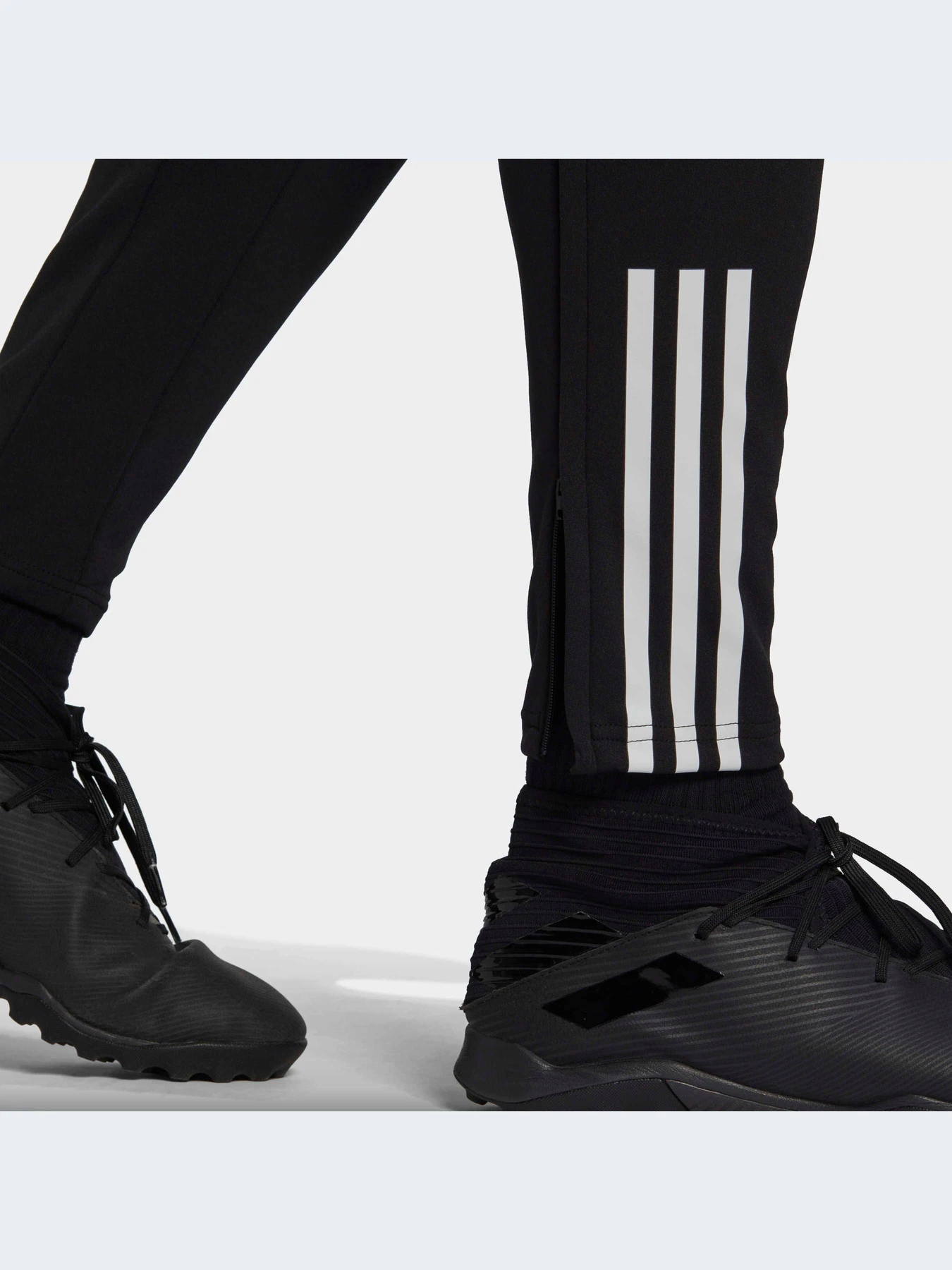 Брюки Adidas Tiro модель HC5483-KZ Брюки Adidas Tiro модель HC5483-KZ Фото