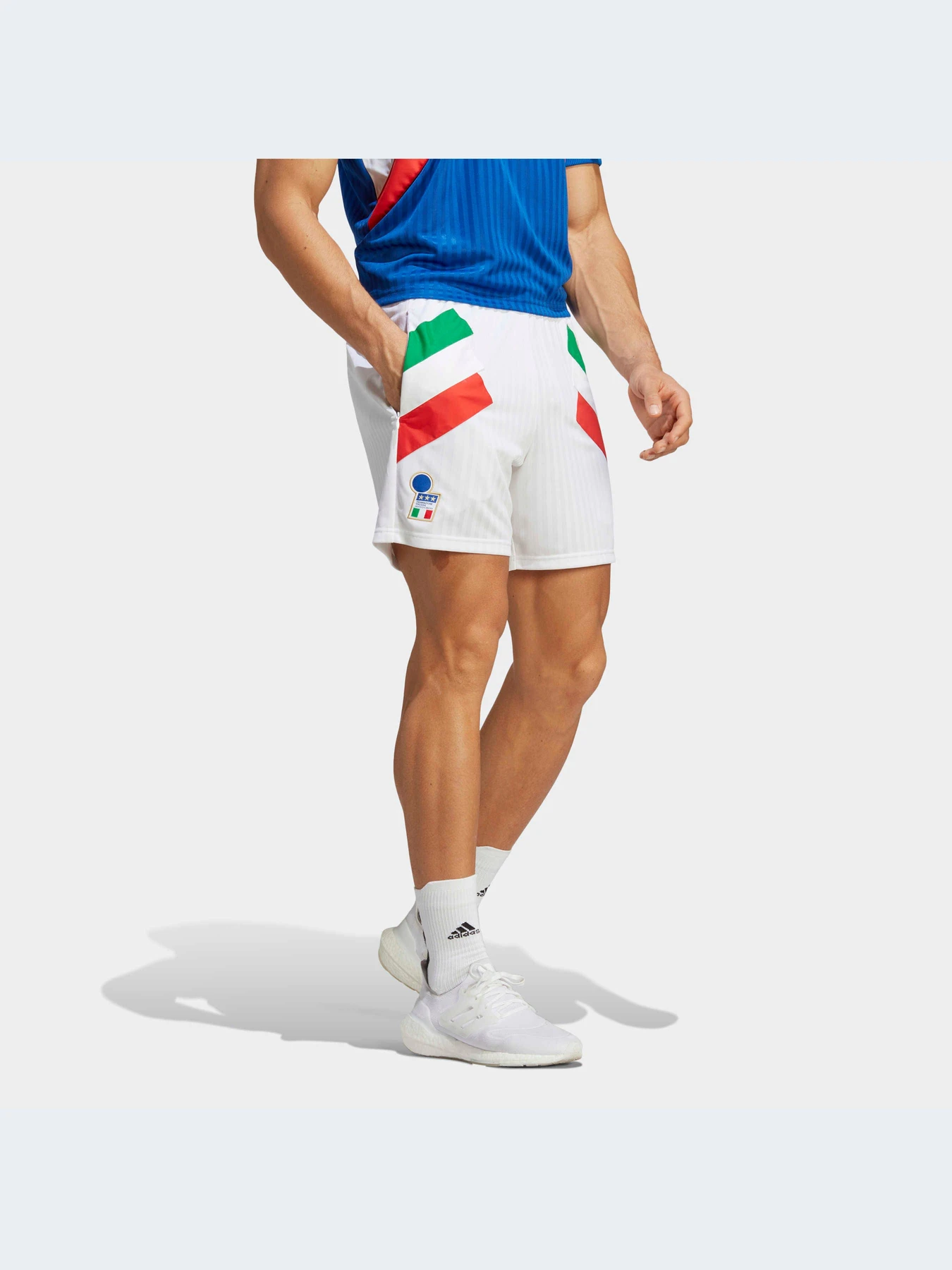 Шорты Adidas модель HT2183-KZ Шорты Adidas модель HT2183-KZ Фото